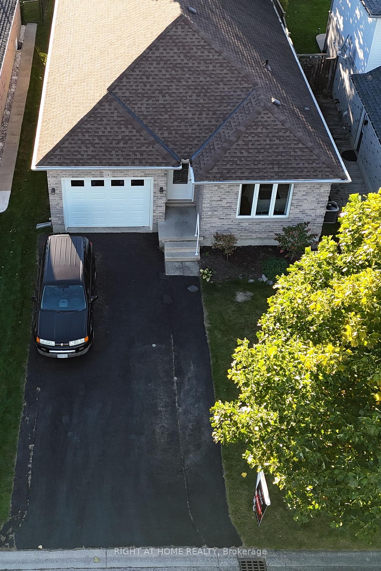 Photo 34 of 14 Oriole Lane, St. Thomas — HOMEH