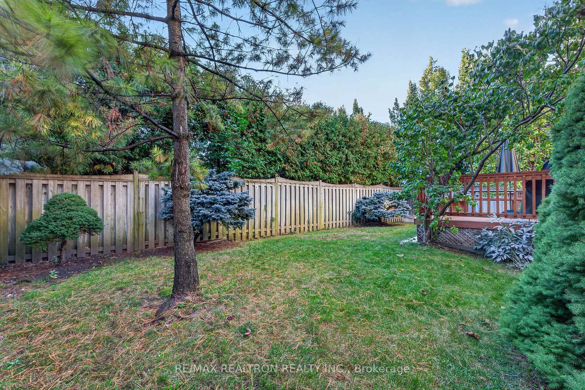 Photo 47 of 12 Loudon Crescent, Vaughan, Beverley Glen — HOMEH