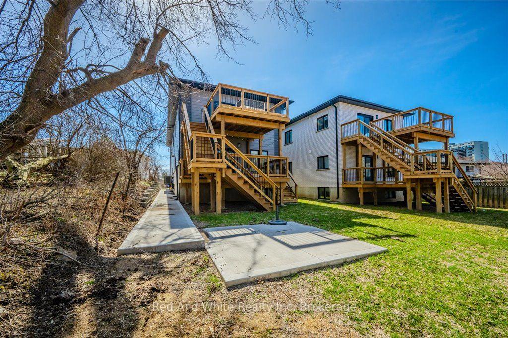 Photo 16 of 498 Karn Street, Kitchener, Victoria Hills — HOMEH