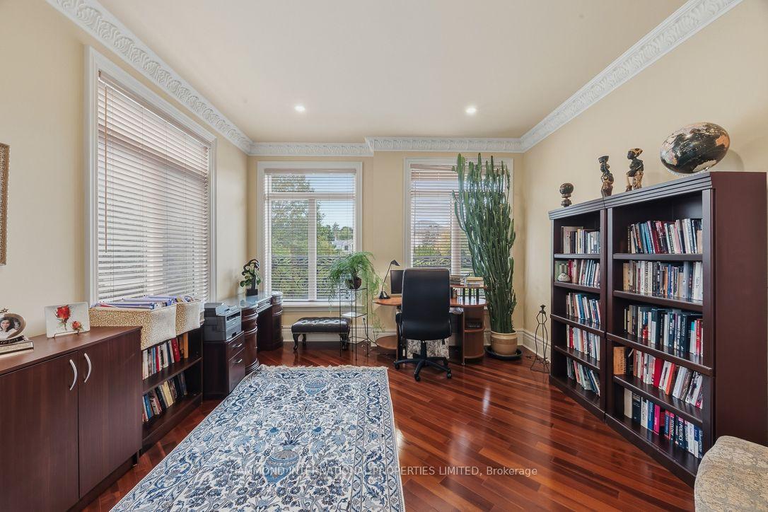 Photo 24 of 776 Woodland Acres Crescent, Vaughan, Rural Vaughan — HOMEH