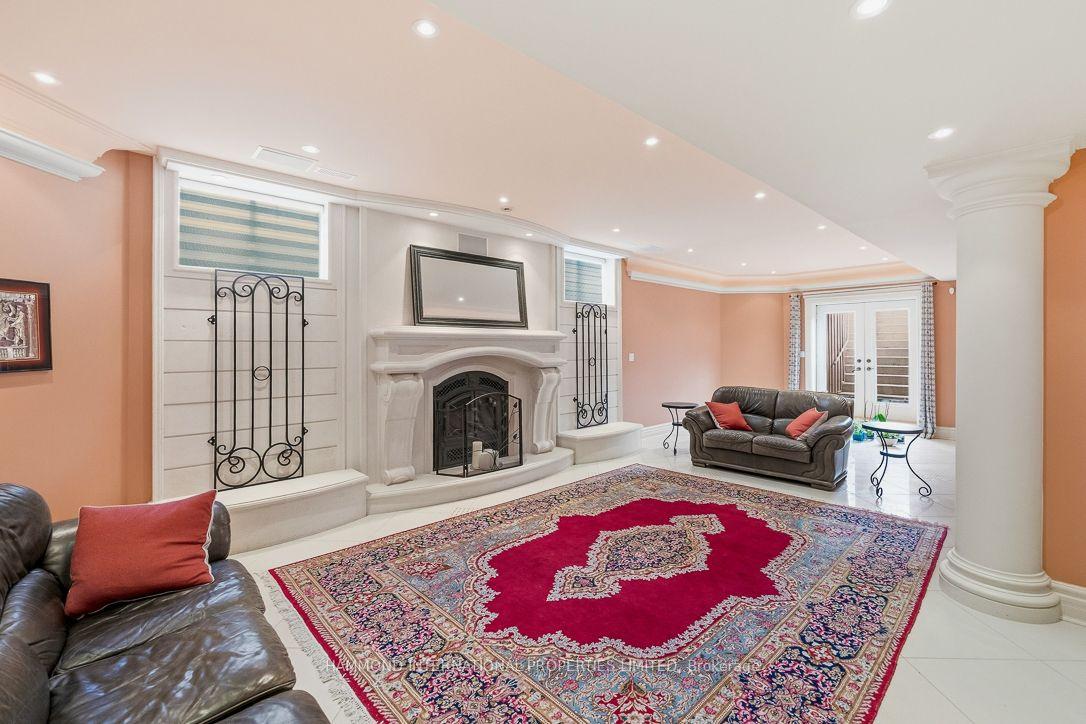 Photo 33 of 776 Woodland Acres Crescent, Vaughan, Rural Vaughan — HOMEH