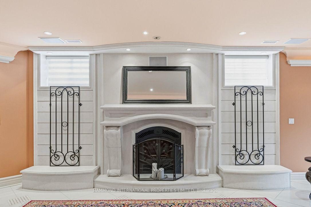 Photo 34 of 776 Woodland Acres Crescent, Vaughan, Rural Vaughan — HOMEH