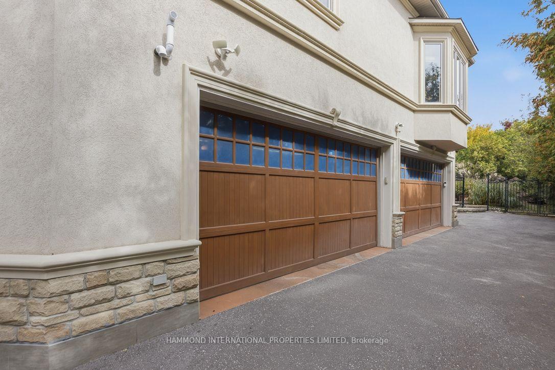 Photo 44 of 776 Woodland Acres Crescent, Vaughan, Rural Vaughan — HOMEH