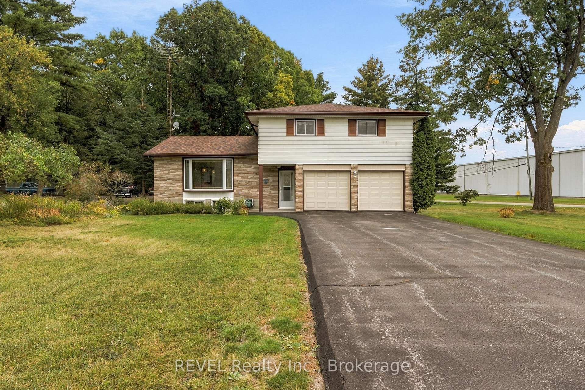 Photo of 17527 Telephone Road