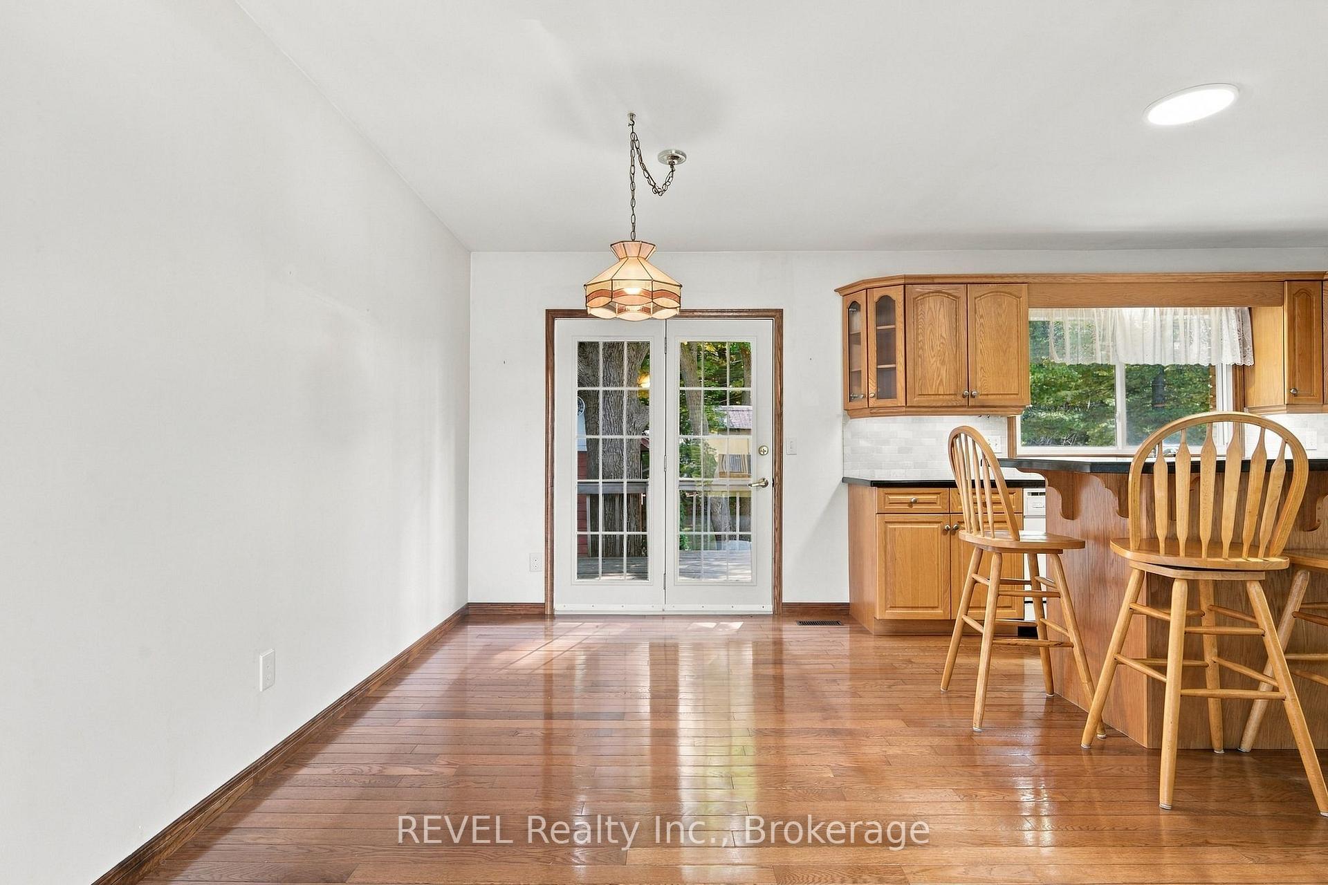 Photo 11 of 17527 Telephone Road, Quinte West, Murray Ward — HOMEH