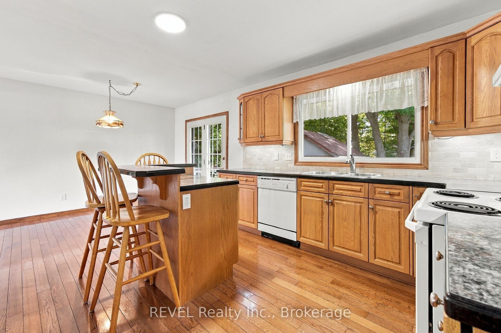 Photo 13 of 17527 Telephone Road, Quinte West, Murray Ward — HOMEH