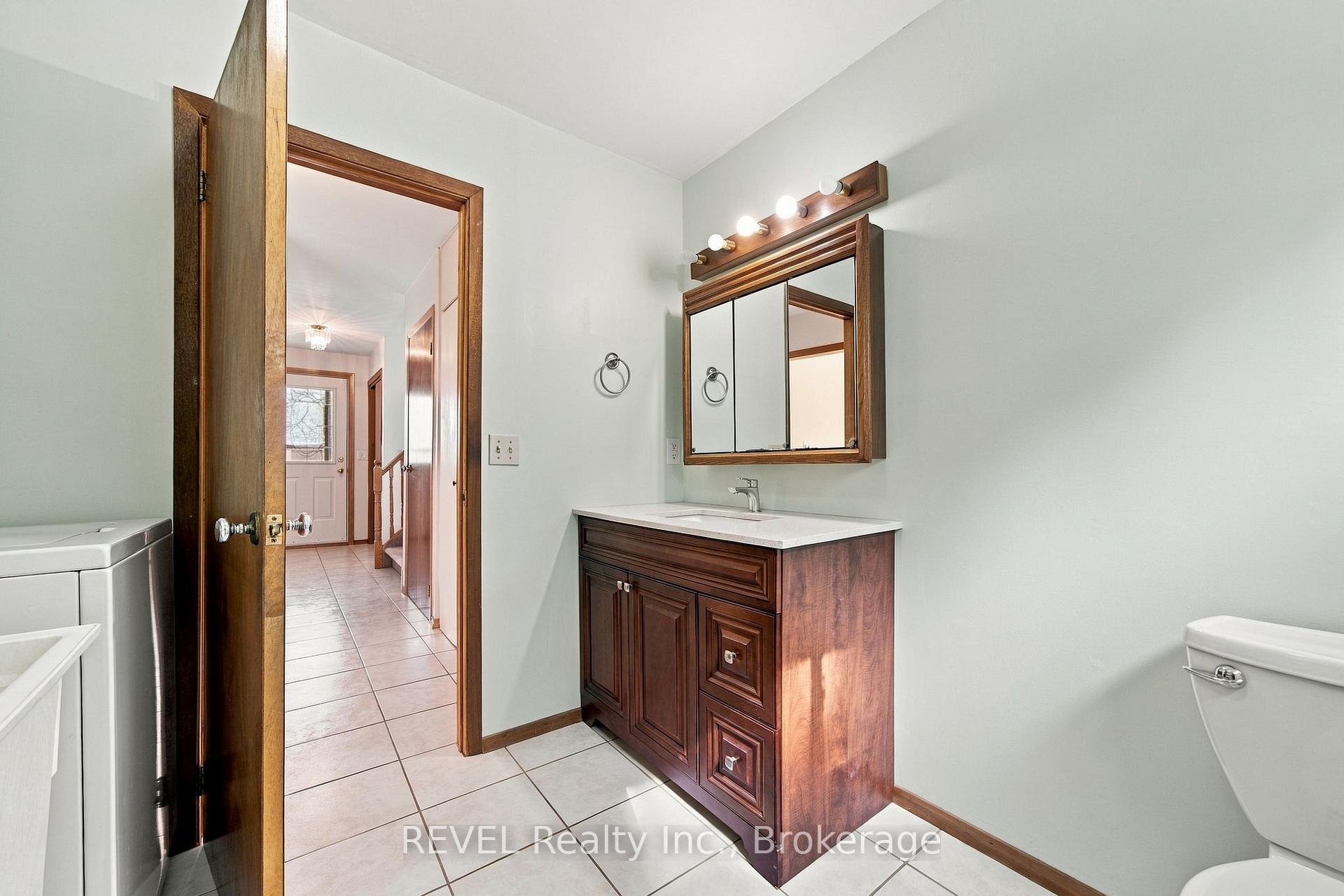 Photo 16 of 17527 Telephone Road, Quinte West, Murray Ward — HOMEH