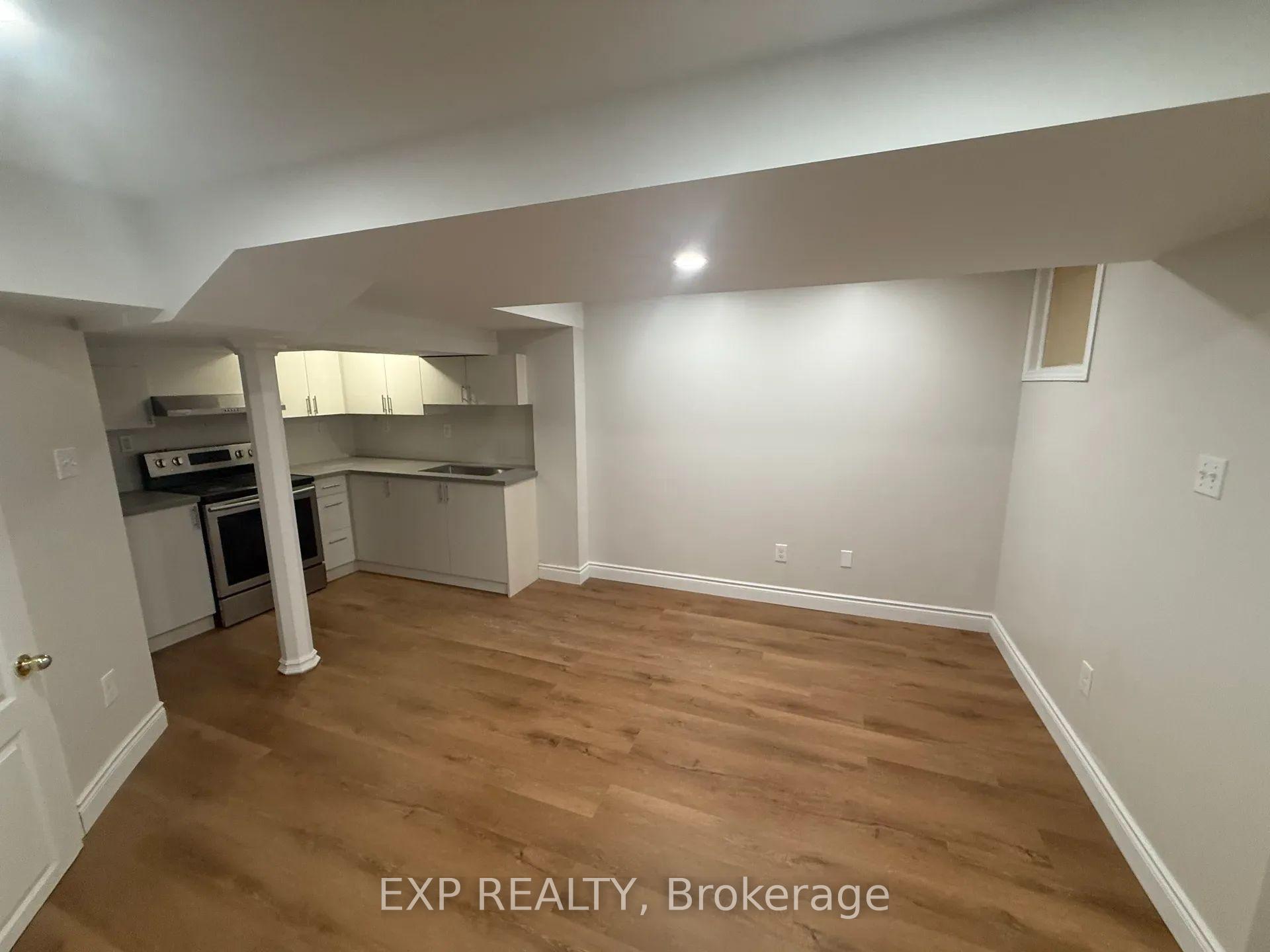 Photo 4 of Unit Basement, 7683 Black Walnut Trail, Mississauga, Lisgar — HOMEH