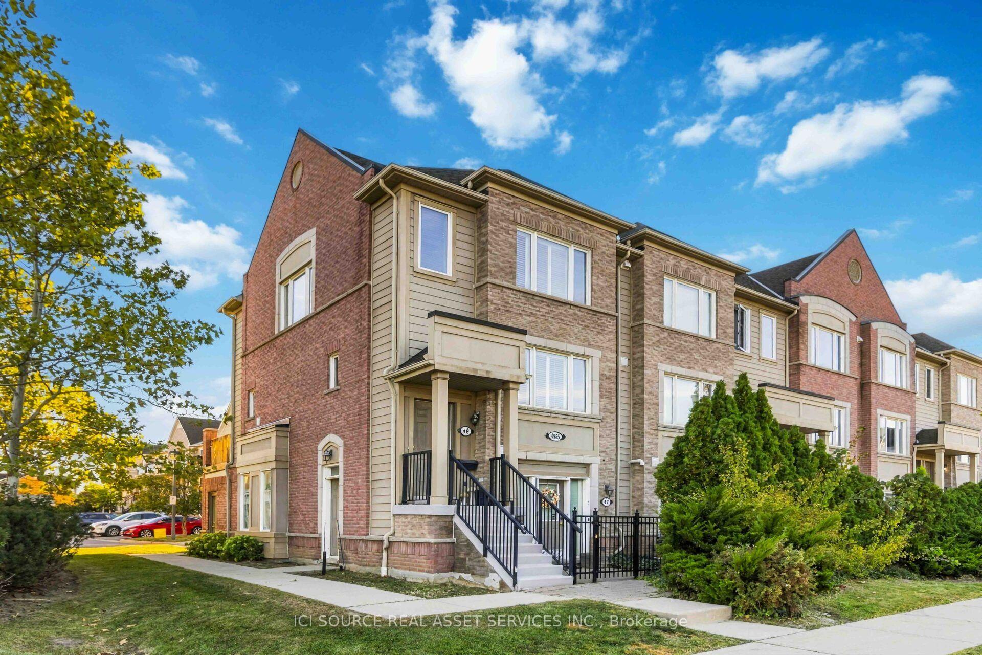Photo 2 of Unit 48, 4985 Southampton Drive, Mississauga, Churchill Meadows — HOMEH