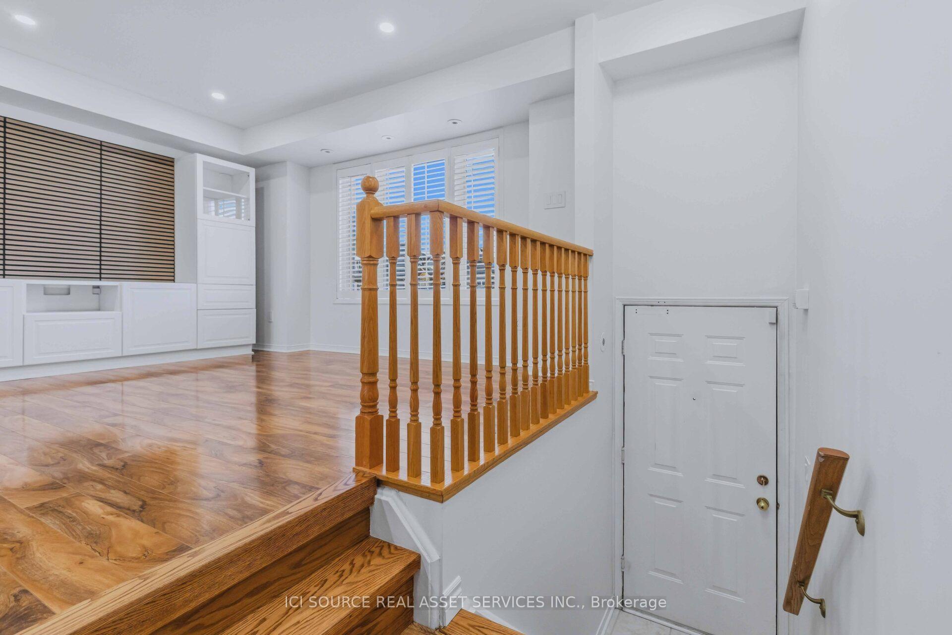 Photo 10 of Unit 48, 4985 Southampton Drive, Mississauga, Churchill Meadows — HOMEH