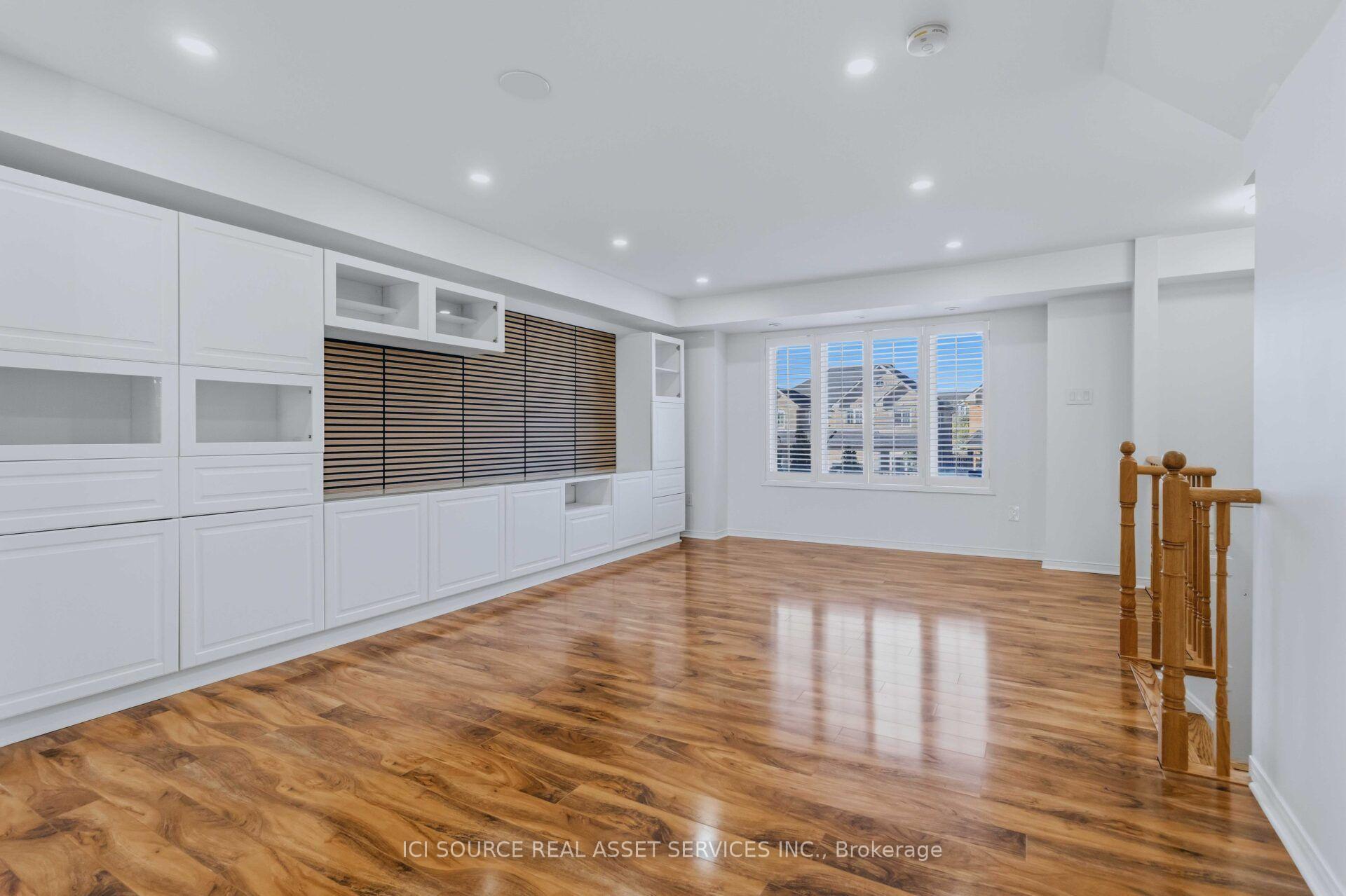 Photo 13 of Unit 48, 4985 Southampton Drive, Mississauga, Churchill Meadows — HOMEH