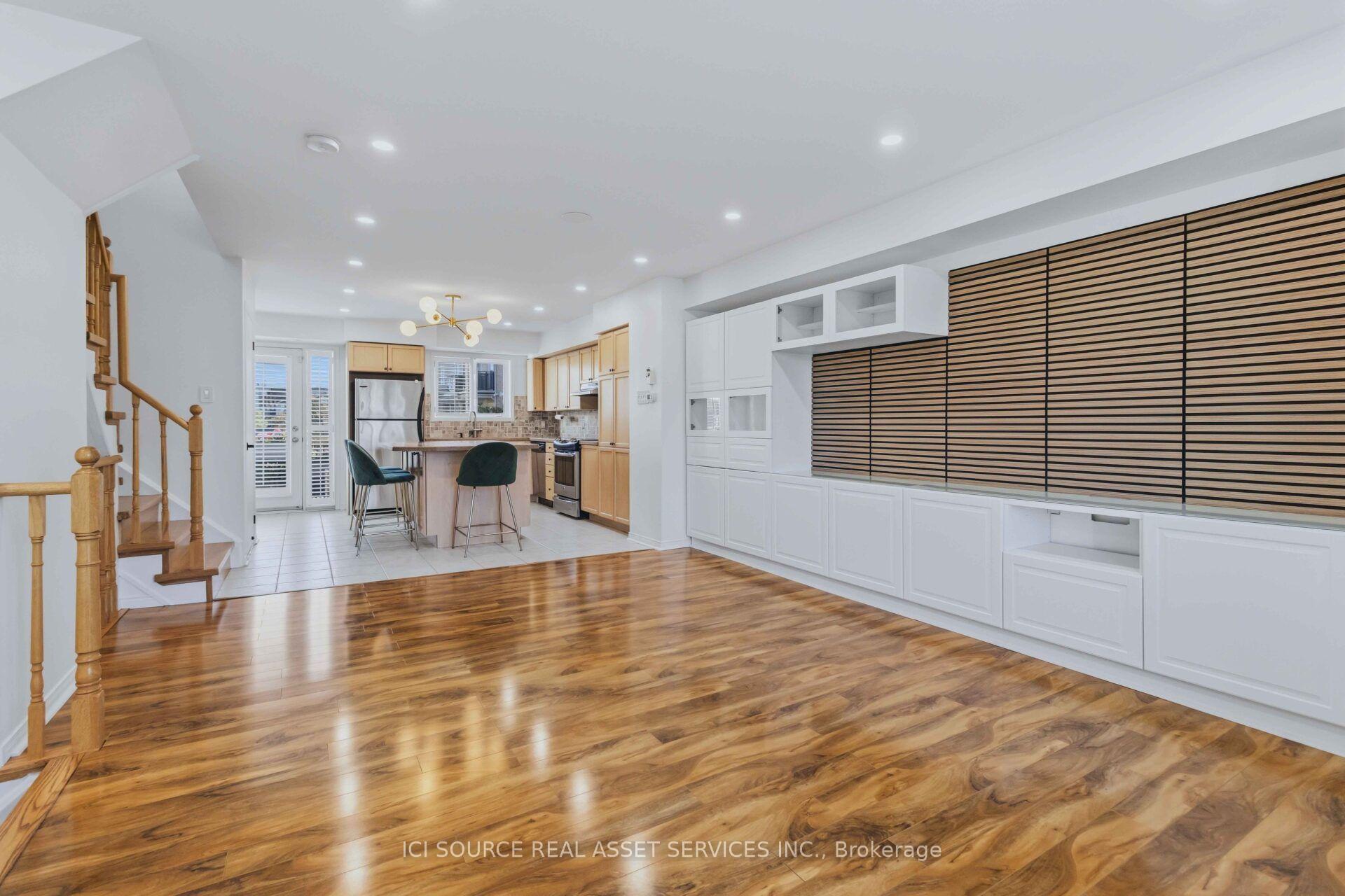 Photo 14 of Unit 48, 4985 Southampton Drive, Mississauga, Churchill Meadows — HOMEH