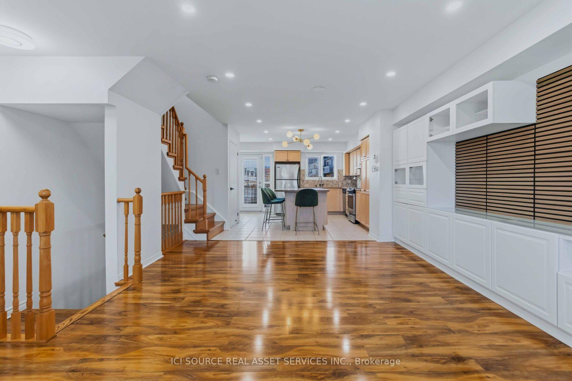 Photo 16 of Unit 48, 4985 Southampton Drive, Mississauga, Churchill Meadows — HOMEH