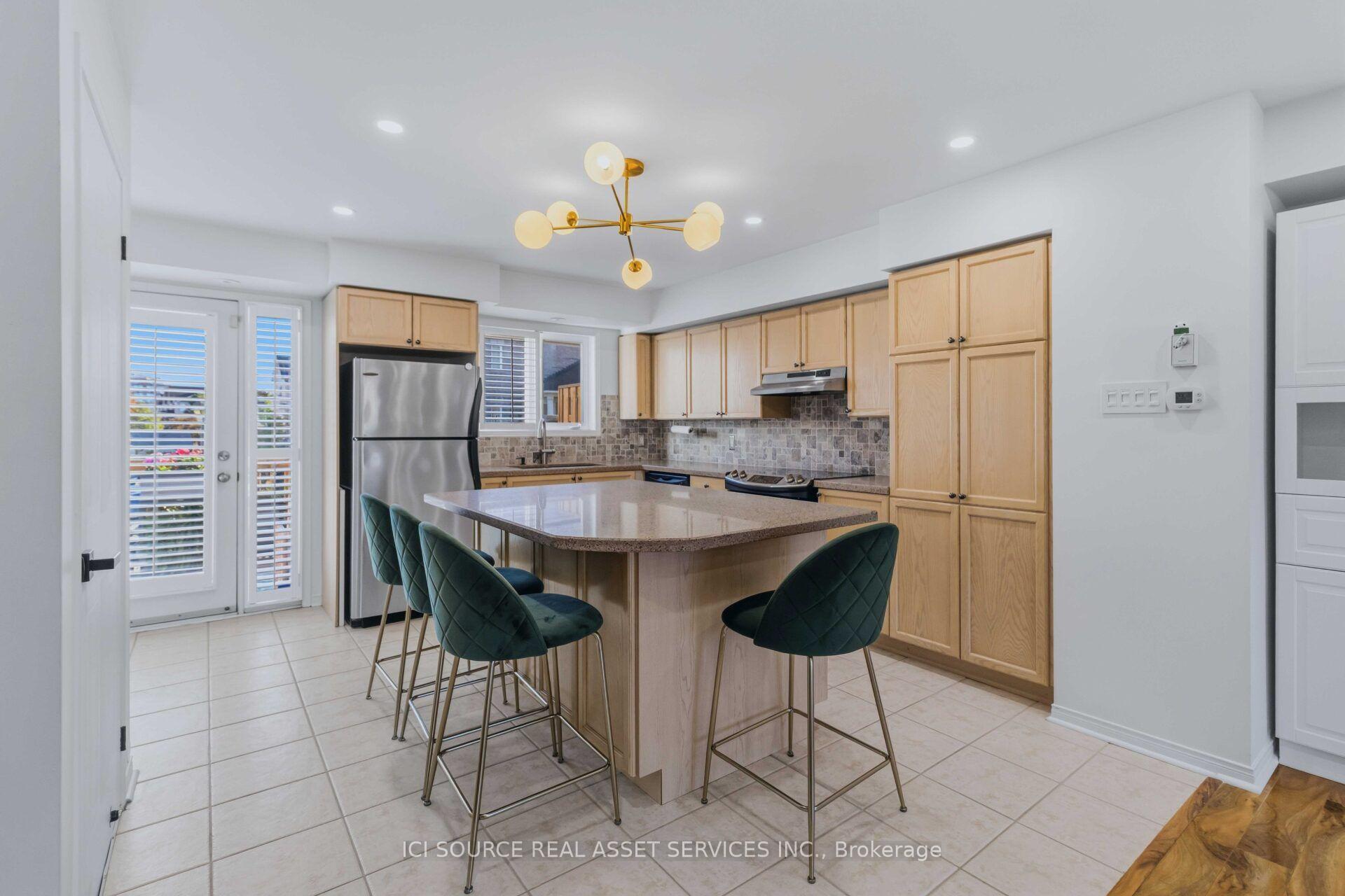 Photo 18 of Unit 48, 4985 Southampton Drive, Mississauga, Churchill Meadows — HOMEH