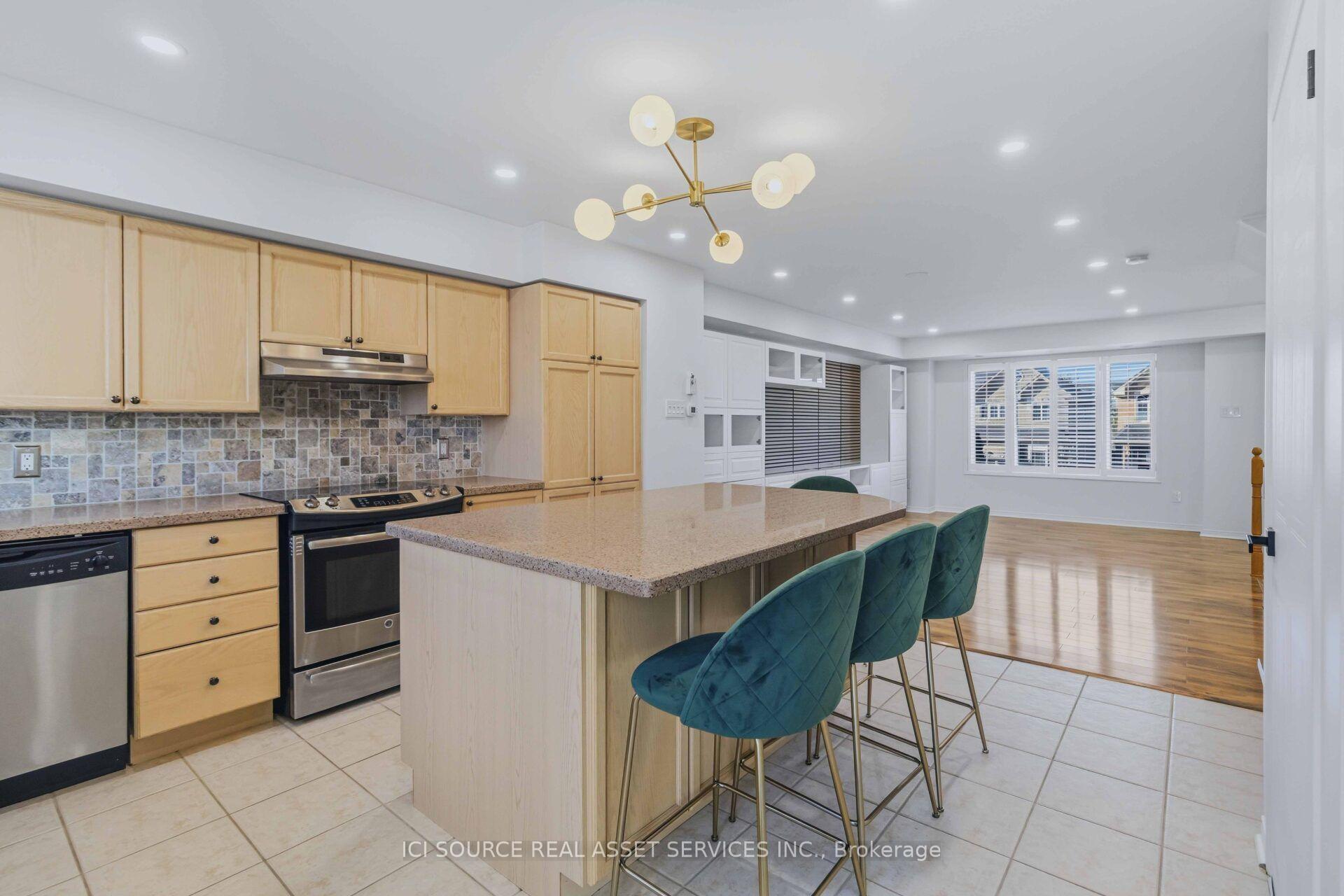 Photo 20 of Unit 48, 4985 Southampton Drive, Mississauga, Churchill Meadows — HOMEH