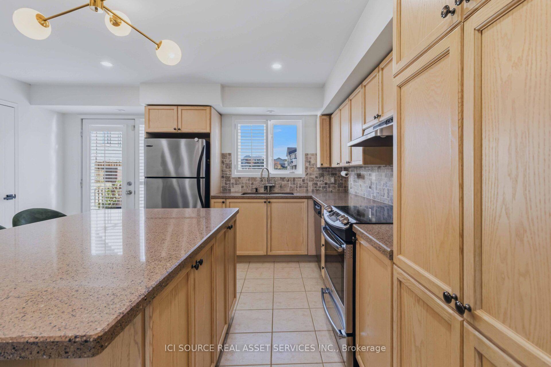 Photo 21 of Unit 48, 4985 Southampton Drive, Mississauga, Churchill Meadows — HOMEH