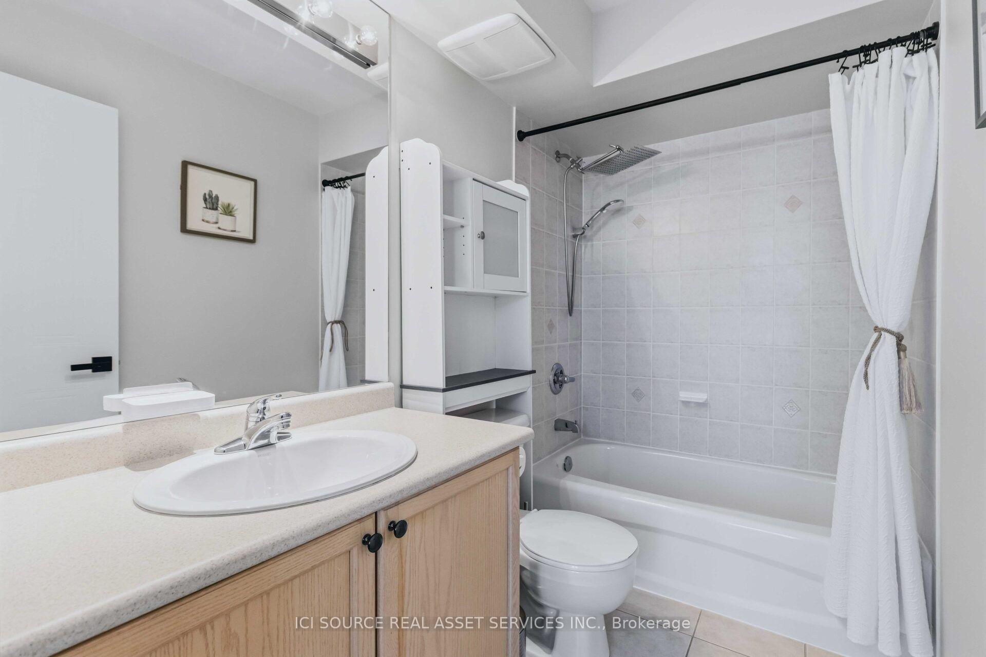 Photo 34 of Unit 48, 4985 Southampton Drive, Mississauga, Churchill Meadows — HOMEH