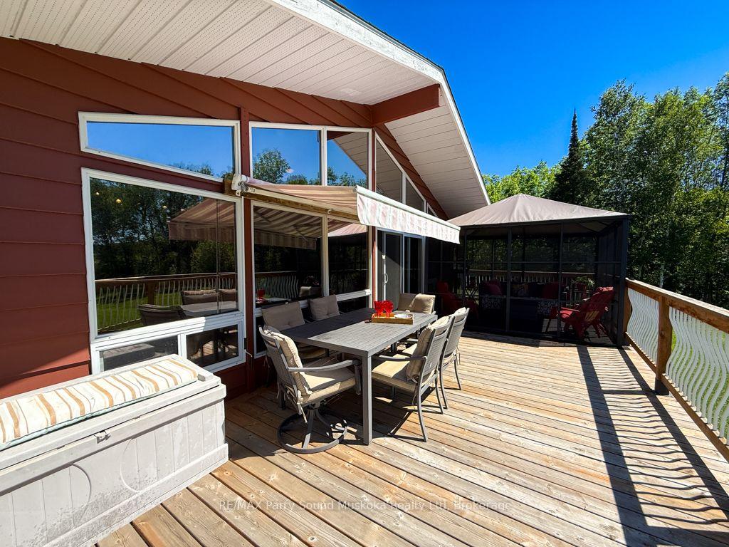 Photo 5 of 4031 Highway 520, Magnetawan — HOMEH