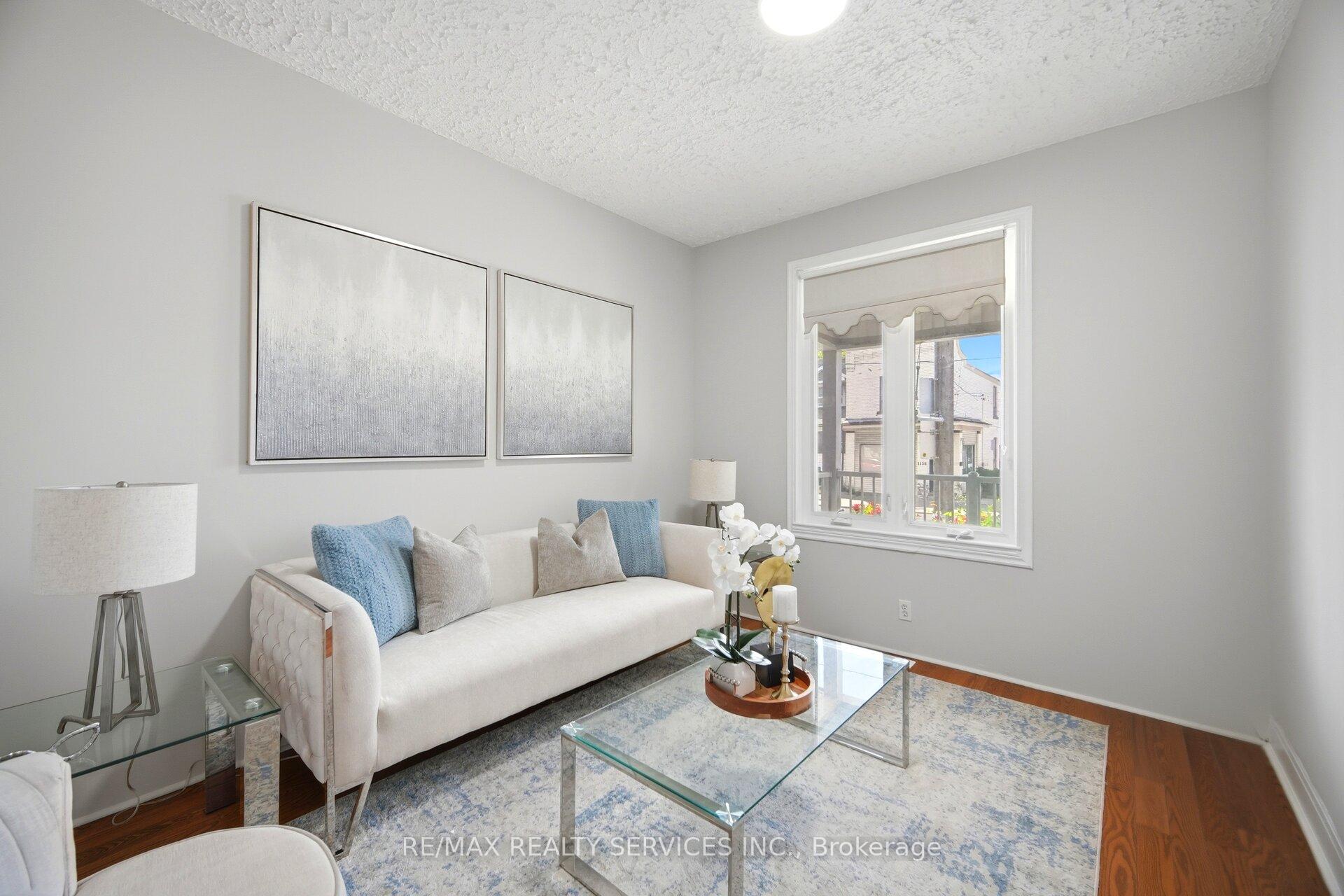 Photo 7 of 1147 Dufferin Street, Toronto, Dovercourt-Wallace Emerson-Junction — HOMEH