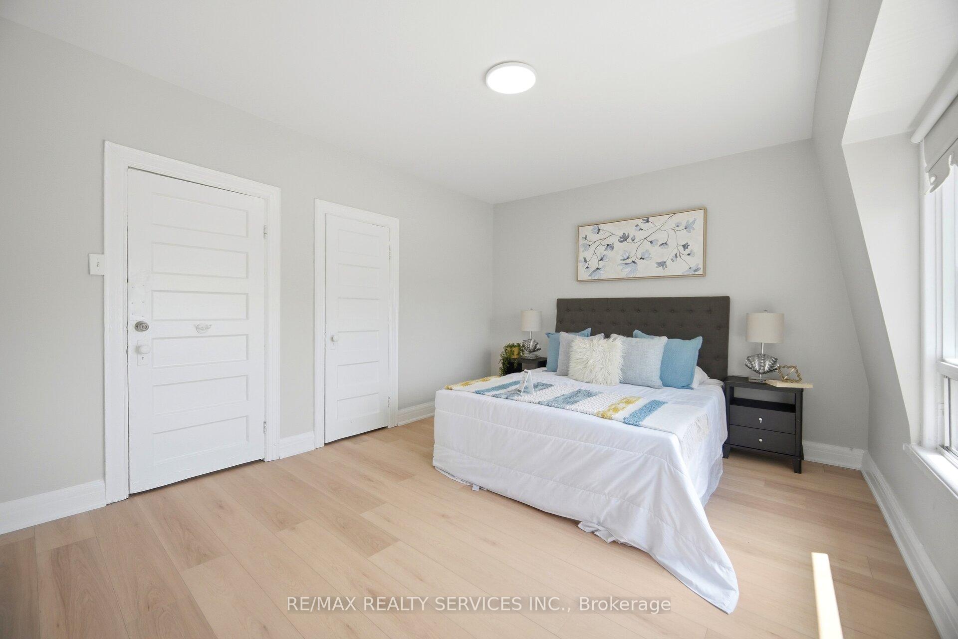 Photo 23 of 1147 Dufferin Street, Toronto, Dovercourt-Wallace Emerson-Junction — HOMEH