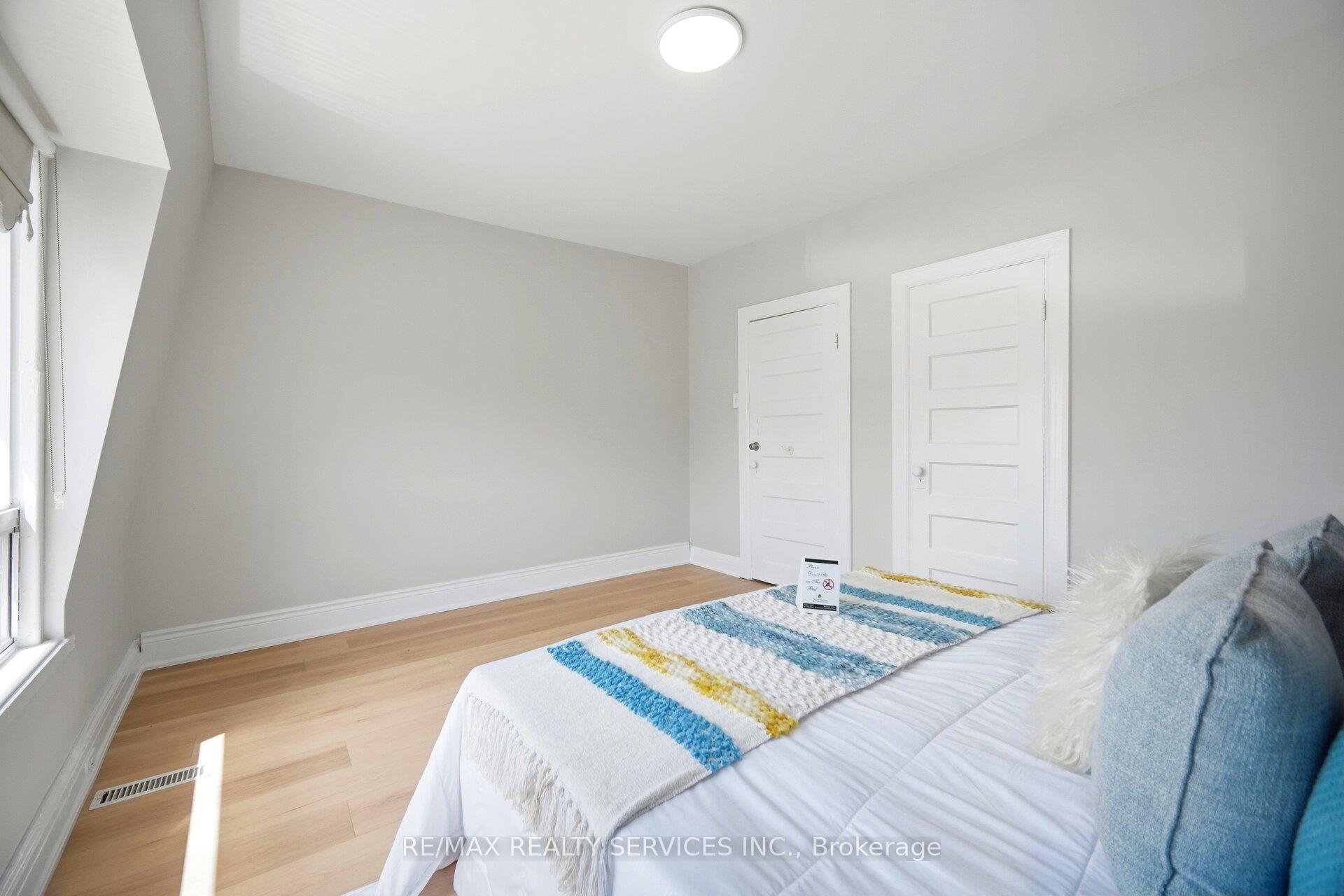Photo 24 of 1147 Dufferin Street, Toronto, Dovercourt-Wallace Emerson-Junction — HOMEH
