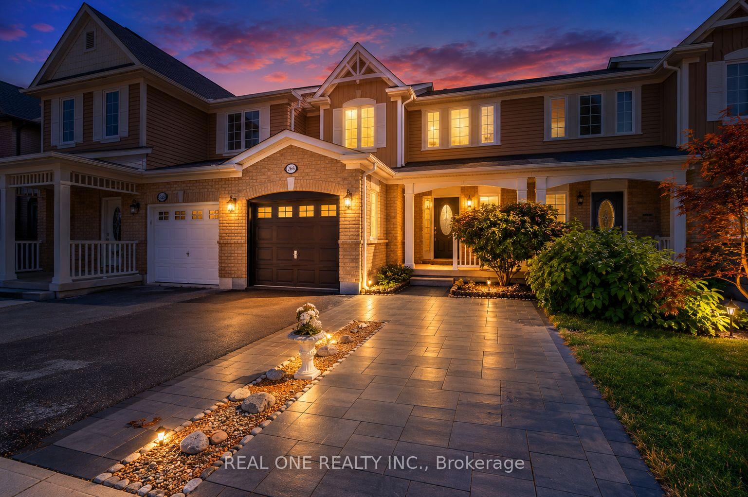 Photo of 266 Woodley Crescent