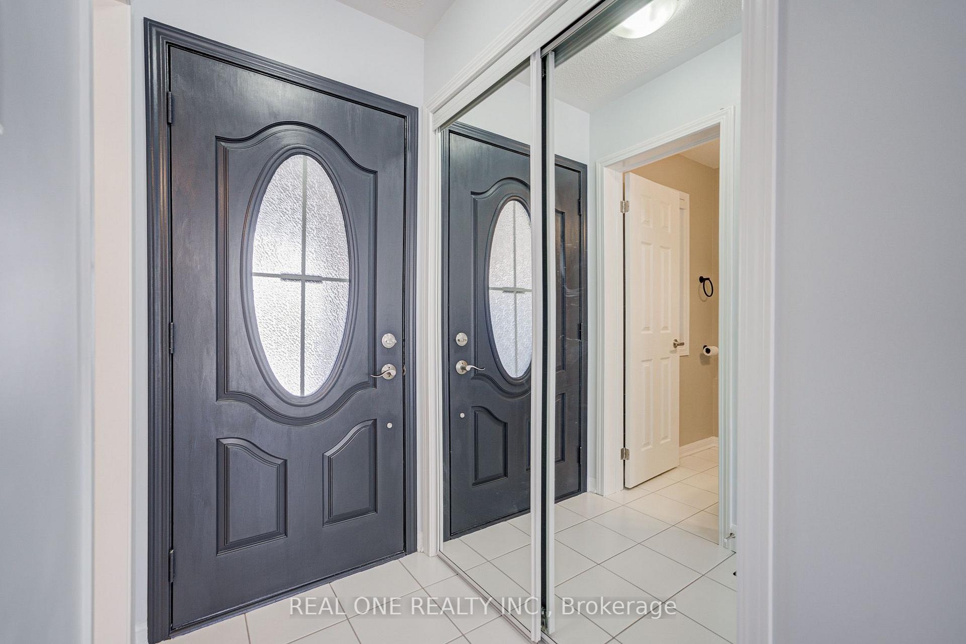 Photo 8 of 266 Woodley Crescent, Milton, Willmott — HOMEH