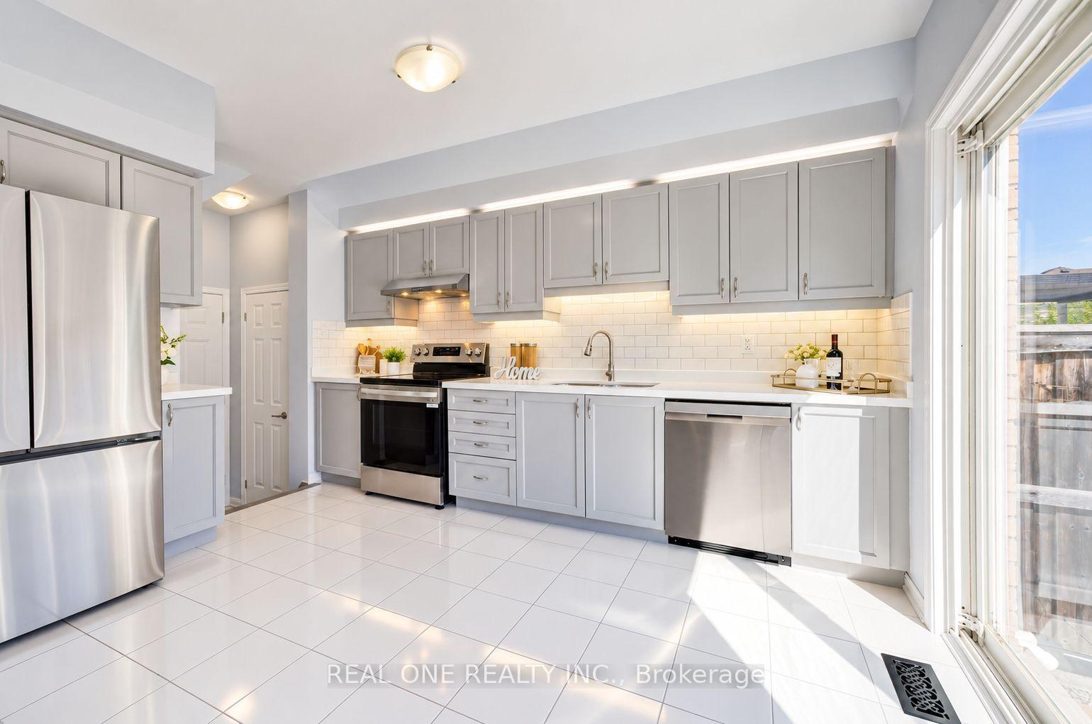 Photo 18 of 266 Woodley Crescent, Milton, Willmott — HOMEH