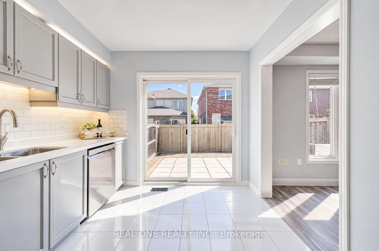 Photo 19 of 266 Woodley Crescent, Milton, Willmott — HOMEH