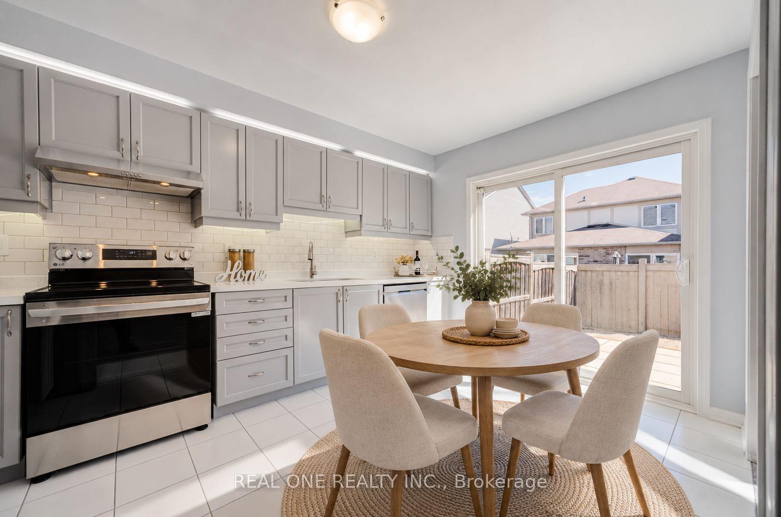 Photo 21 of 266 Woodley Crescent, Milton, Willmott — HOMEH