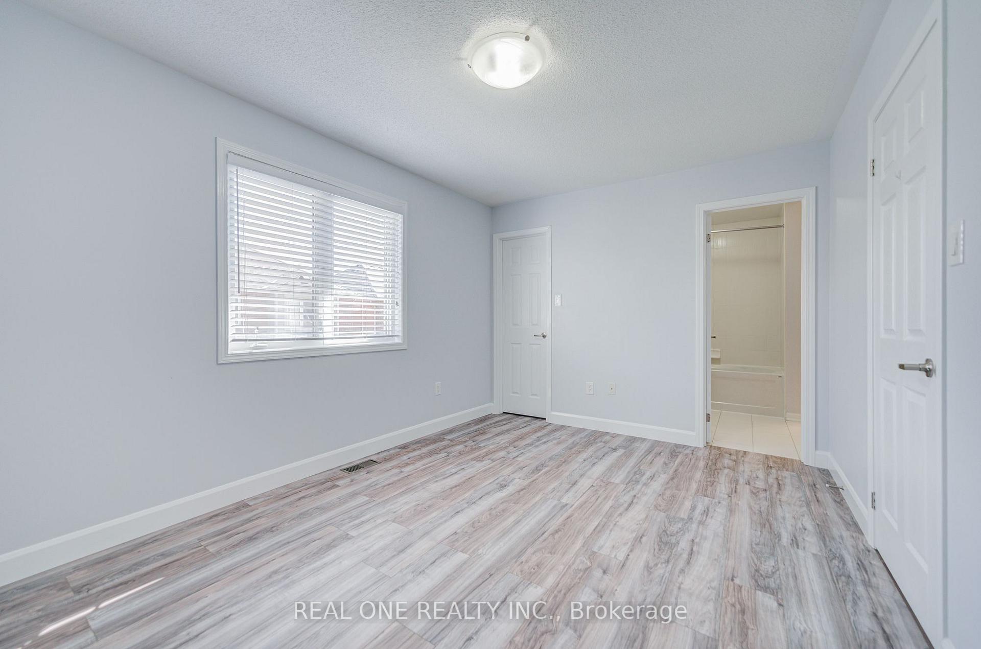 Photo 38 of 266 Woodley Crescent, Milton, Willmott — HOMEH