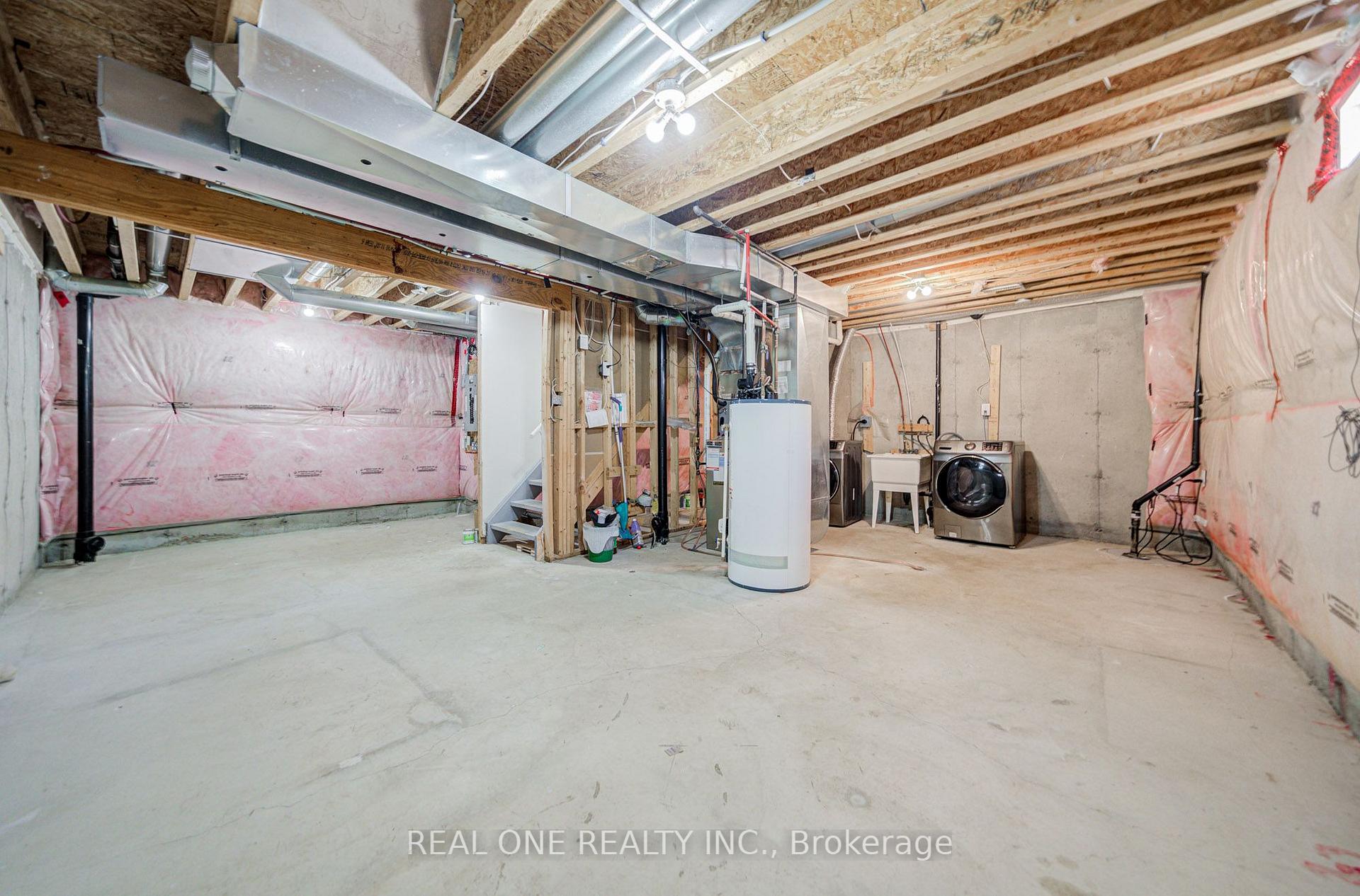 Photo 45 of 266 Woodley Crescent, Milton, Willmott — HOMEH