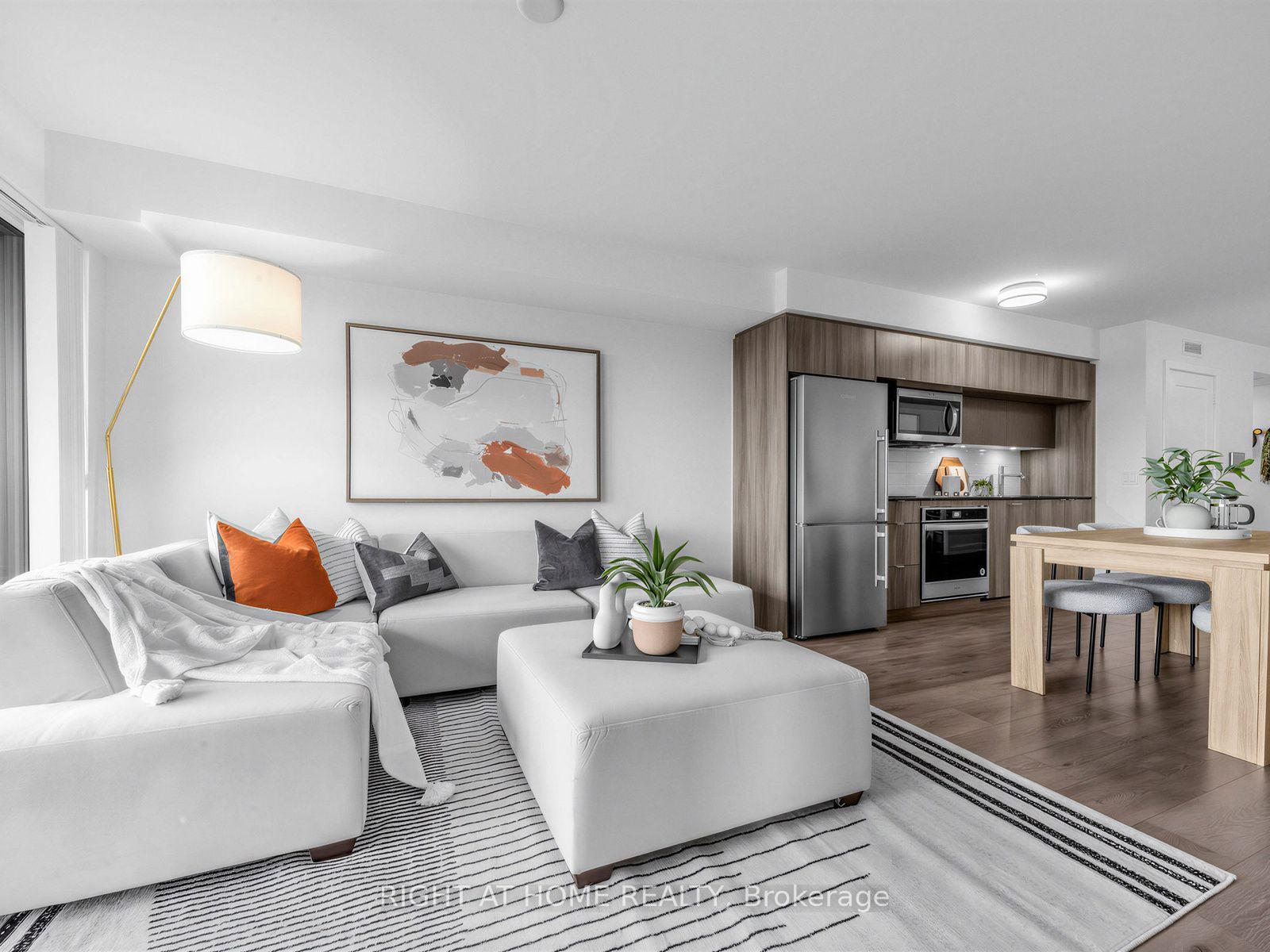 Photo 4 of Unit 2423, 585 Bloor Street E, Toronto, North St. James Town — HOMEH