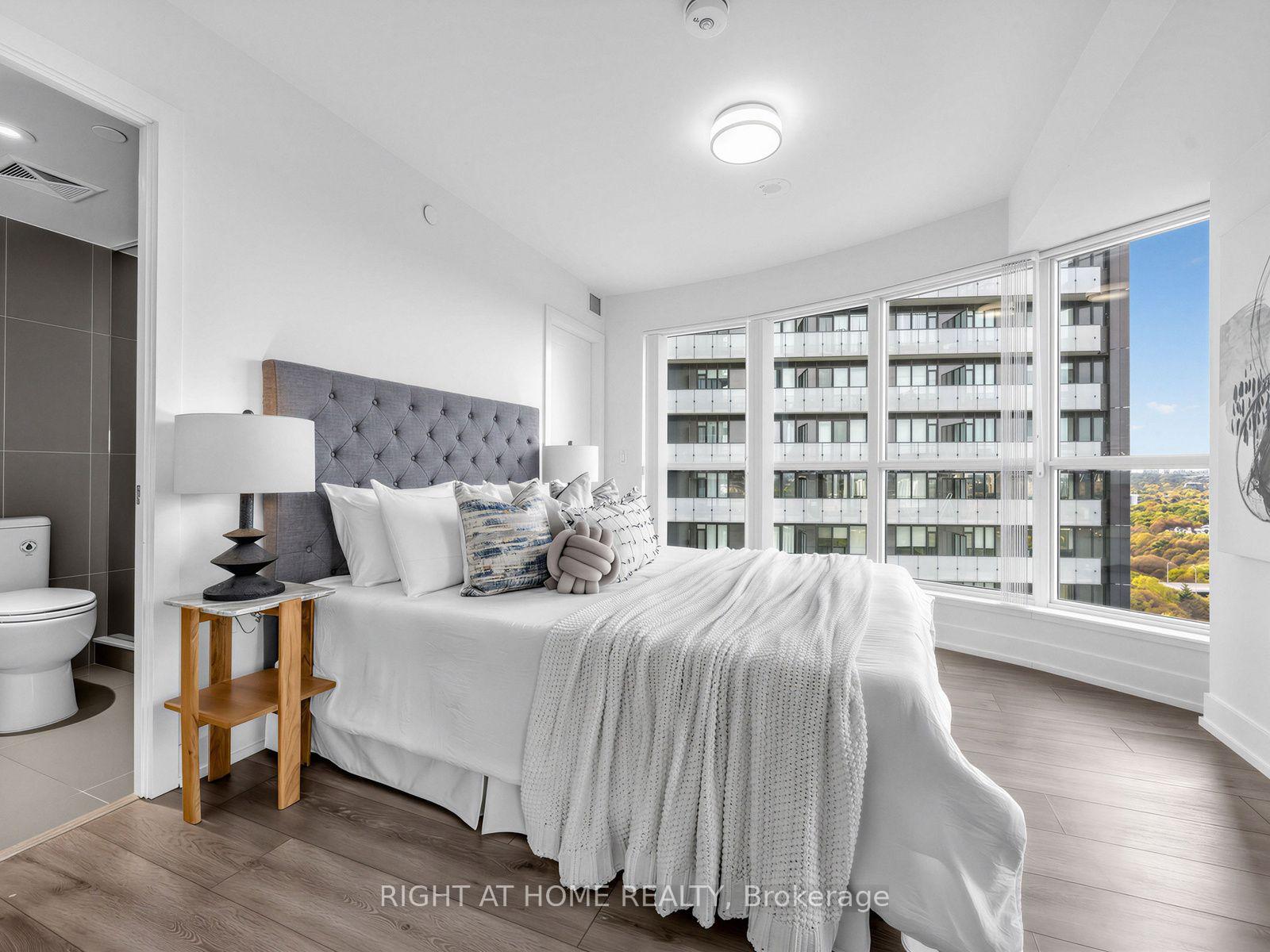 Photo 9 of Unit 2423, 585 Bloor Street E, Toronto, North St. James Town — HOMEH