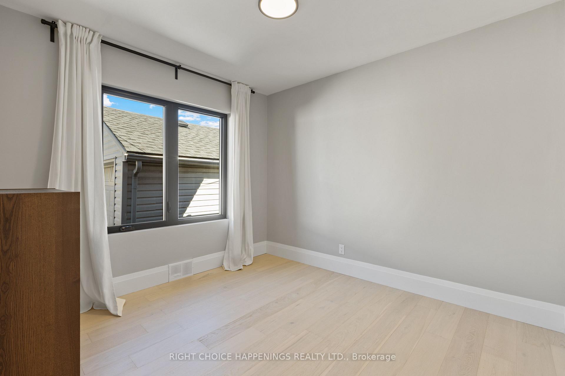 Photo 11 of 58 Ann Street, Thorold, Thorold Downtown — HOMEH