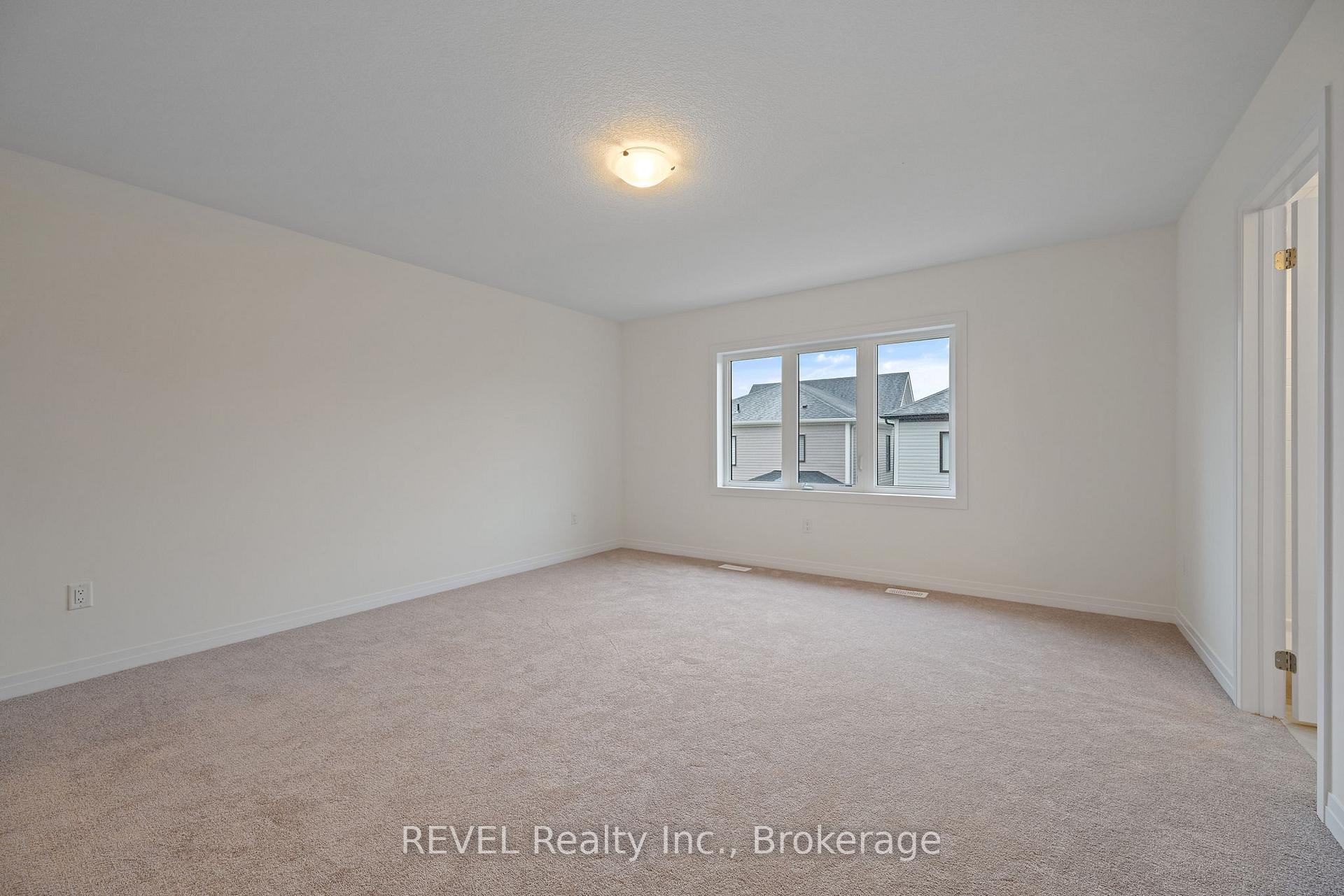Photo 31 of 101 Lavender Road, Thorold, Hurricane/Merrittville — HOMEH