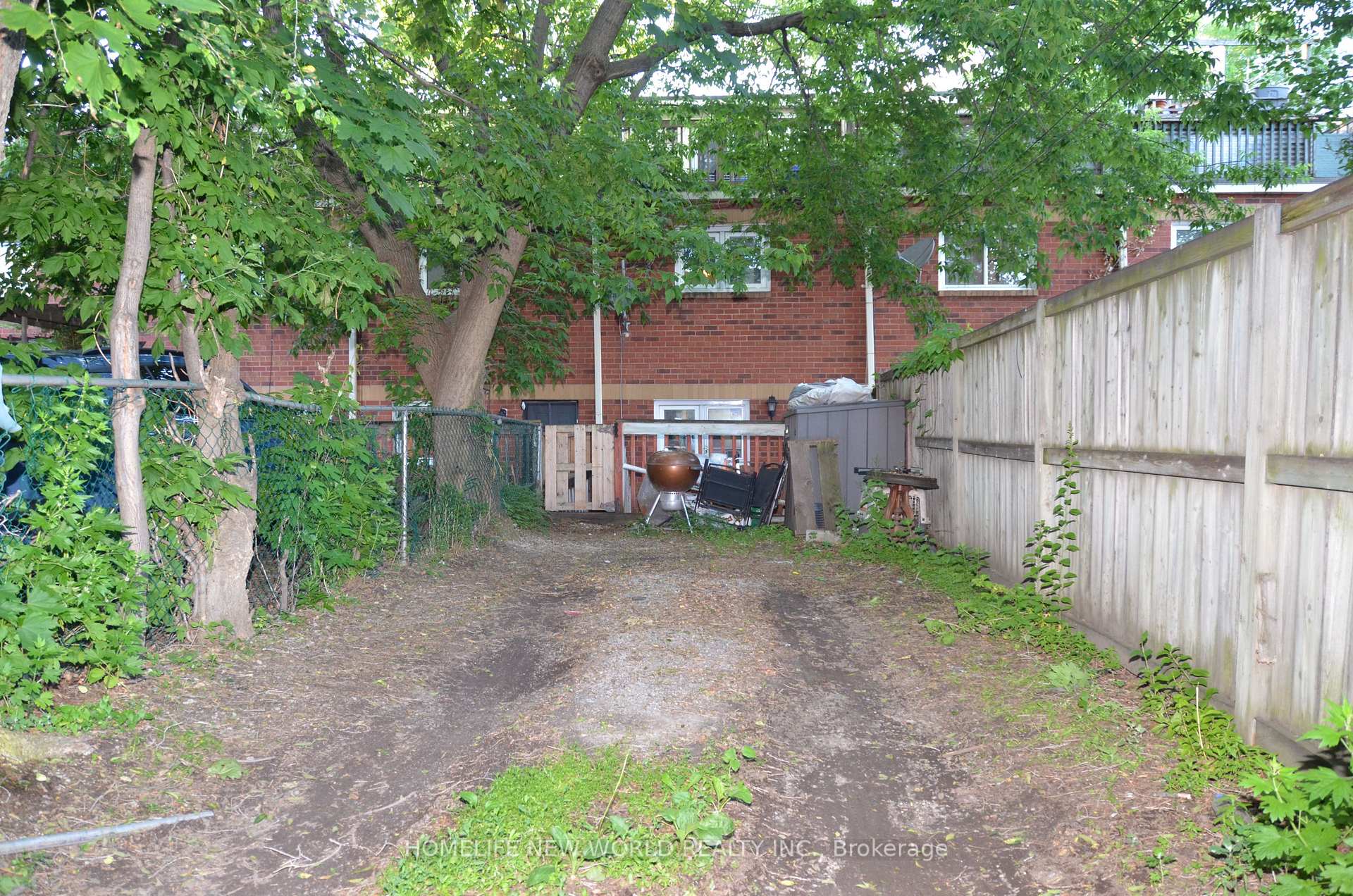 Photo 3 of 125 Harrison Street, Toronto, Trinity-Bellwoods — HOMEH