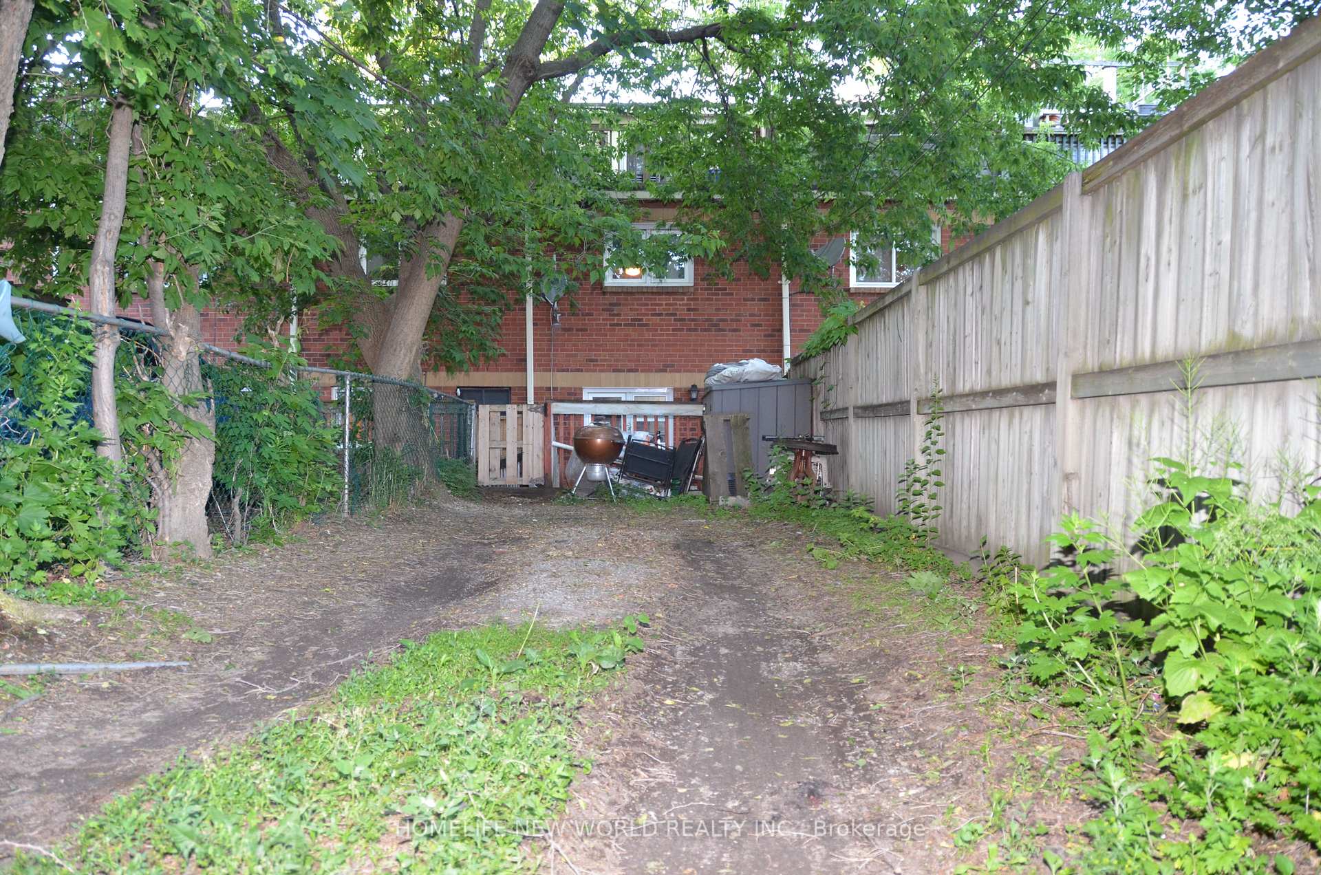 Photo 4 of 125 Harrison Street, Toronto, Trinity-Bellwoods — HOMEH