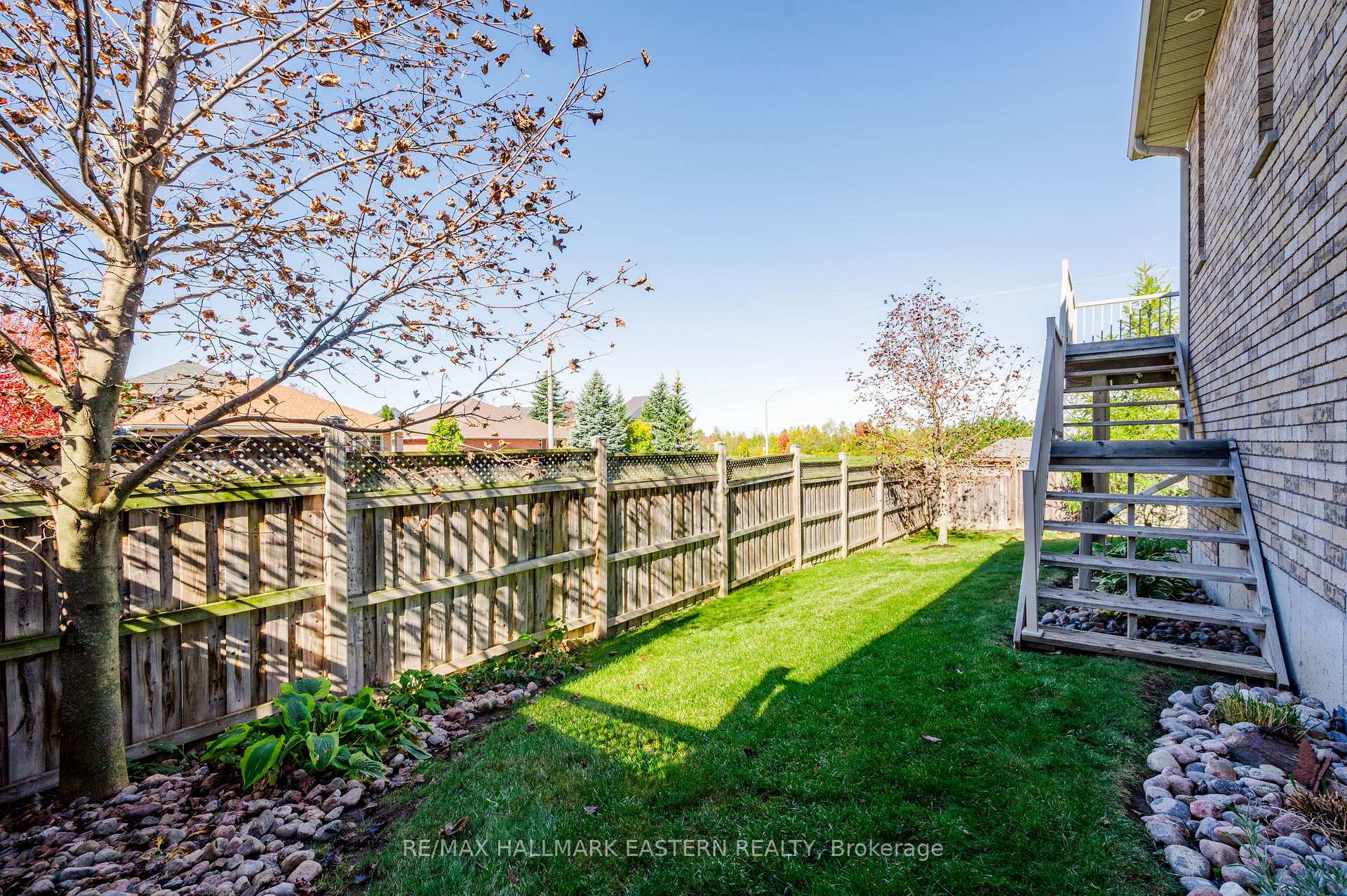 Photo 39 of 748 Overend Gardens, Peterborough, Monaghan Ward 2 — HOMEH