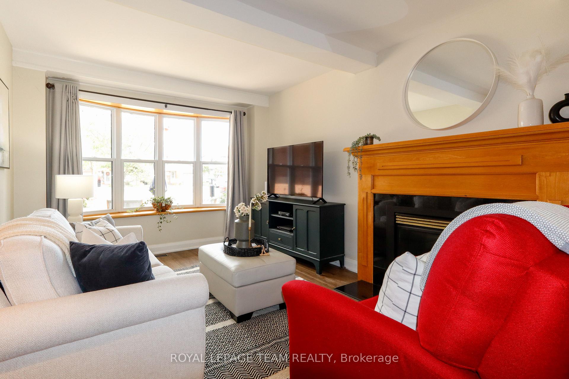 Photo 7 of 1501 Meadowbrook Road, Ottawa, Pineview — HOMEH