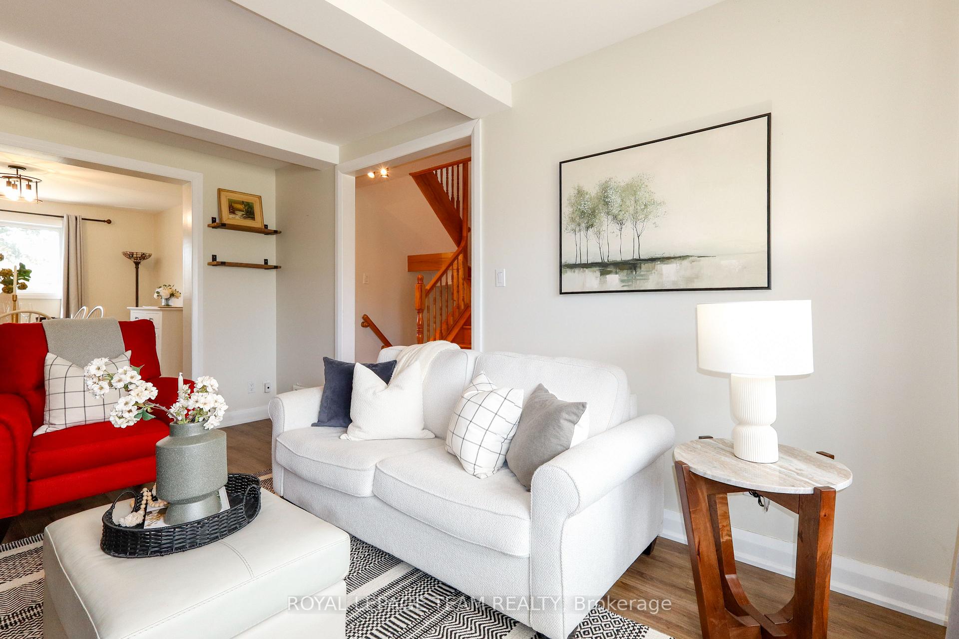 Photo 9 of 1501 Meadowbrook Road, Ottawa, Pineview — HOMEH