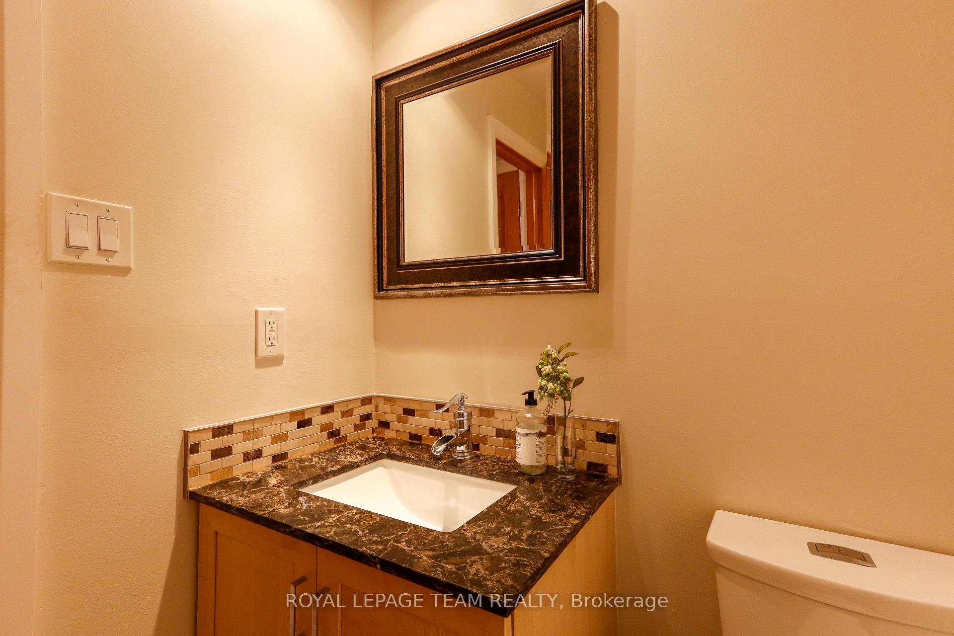 Photo 23 of 1501 Meadowbrook Road, Ottawa, Pineview — HOMEH
