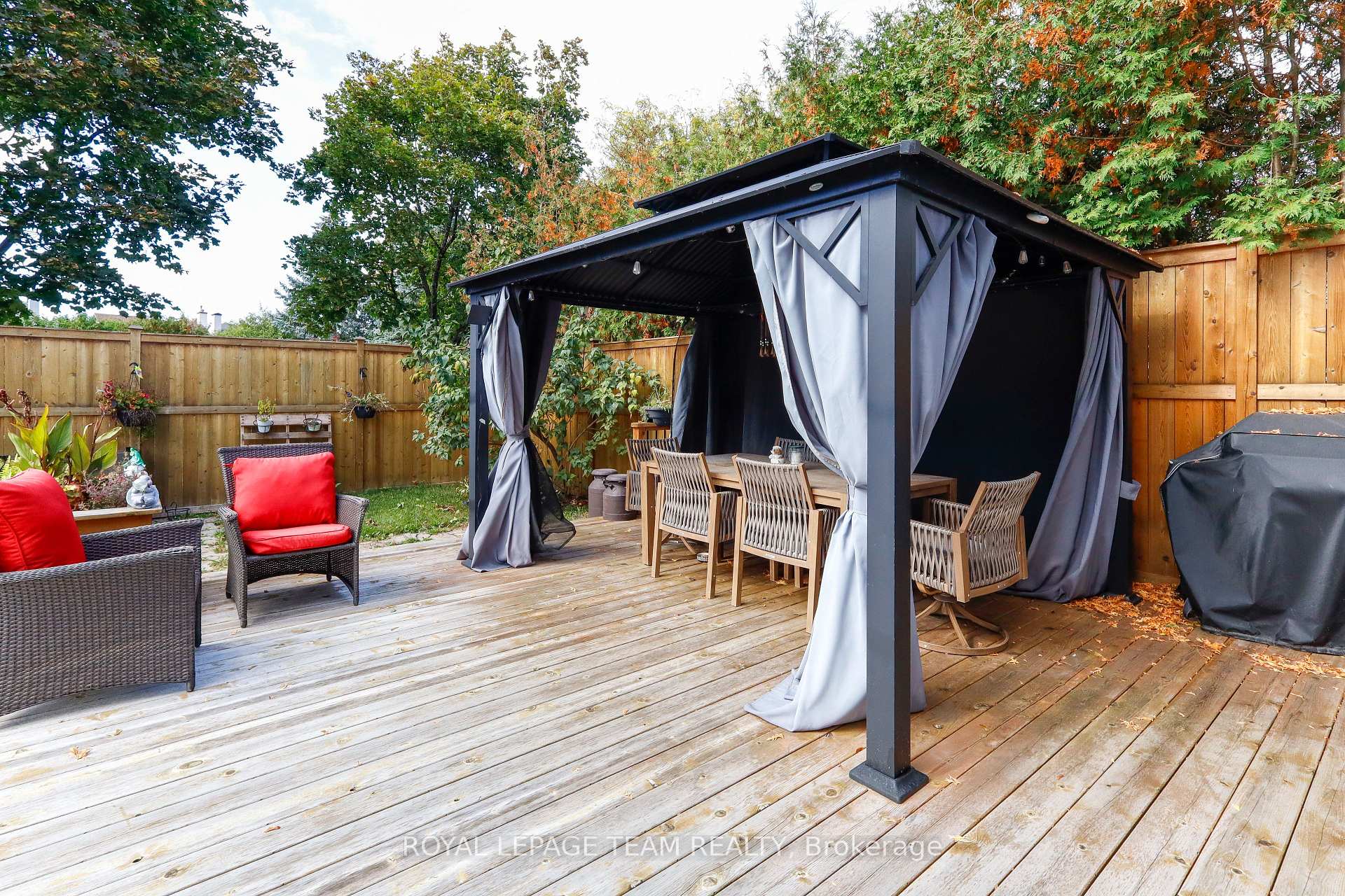 Photo 40 of 1501 Meadowbrook Road, Ottawa, Pineview — HOMEH