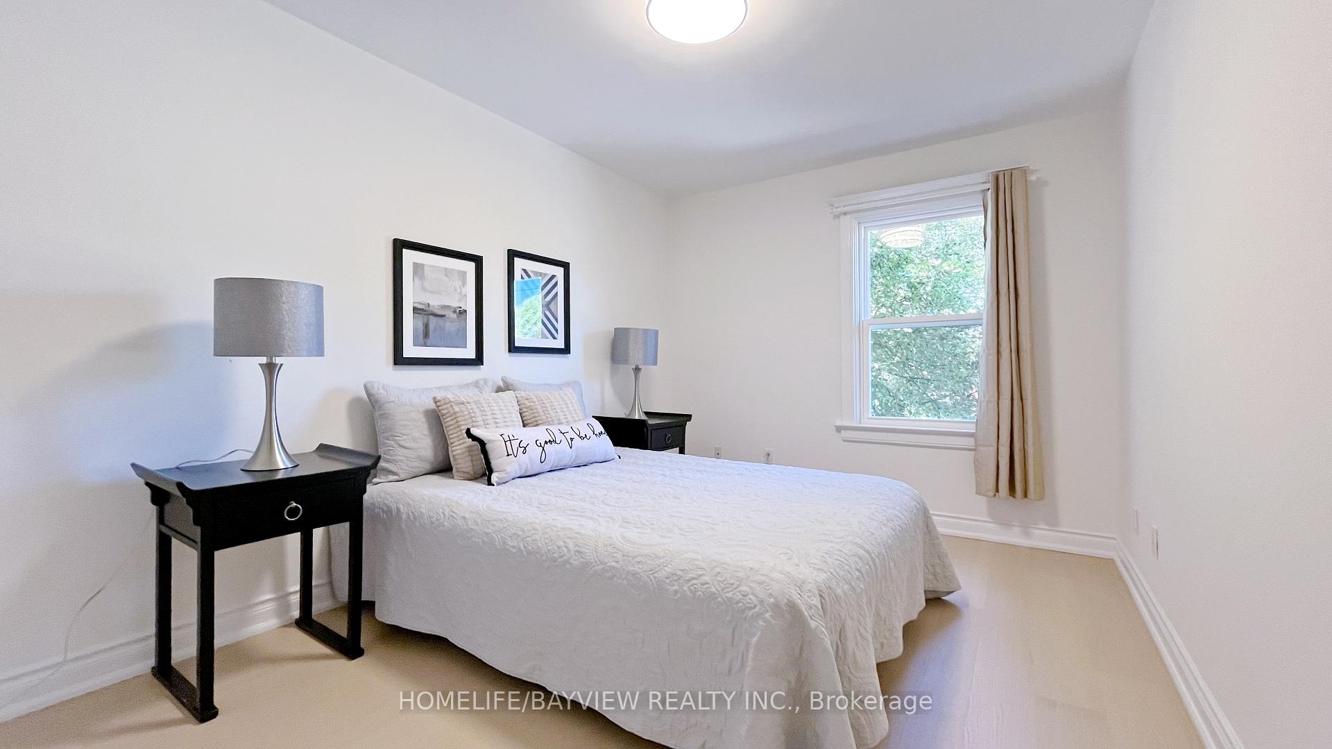 Photo 15 of 82 Centre Street E, Richmond Hill, Crosby — HOMEH