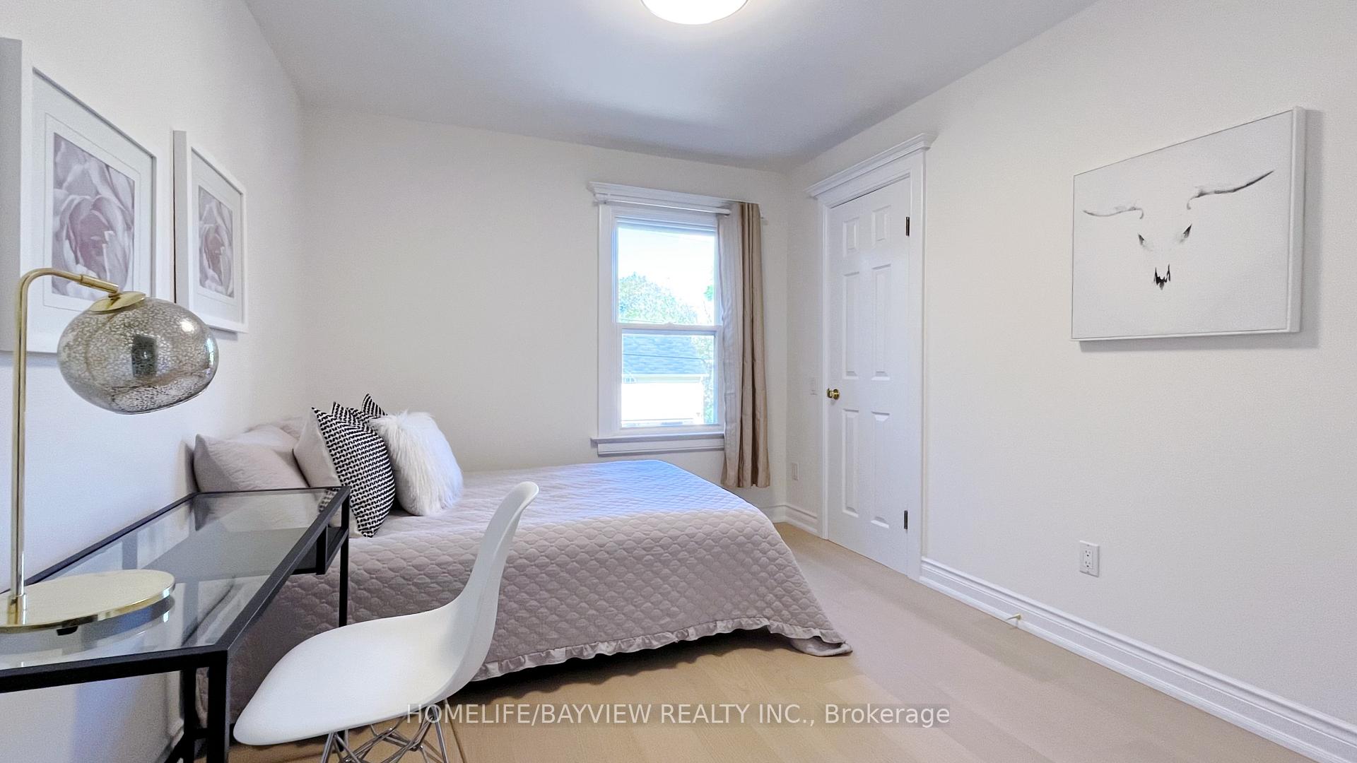 Photo 18 of 82 Centre Street E, Richmond Hill, Crosby — HOMEH