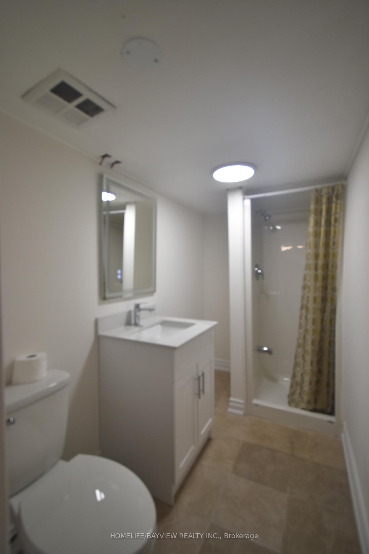 Photo 27 of 82 Centre Street E, Richmond Hill, Crosby — HOMEH