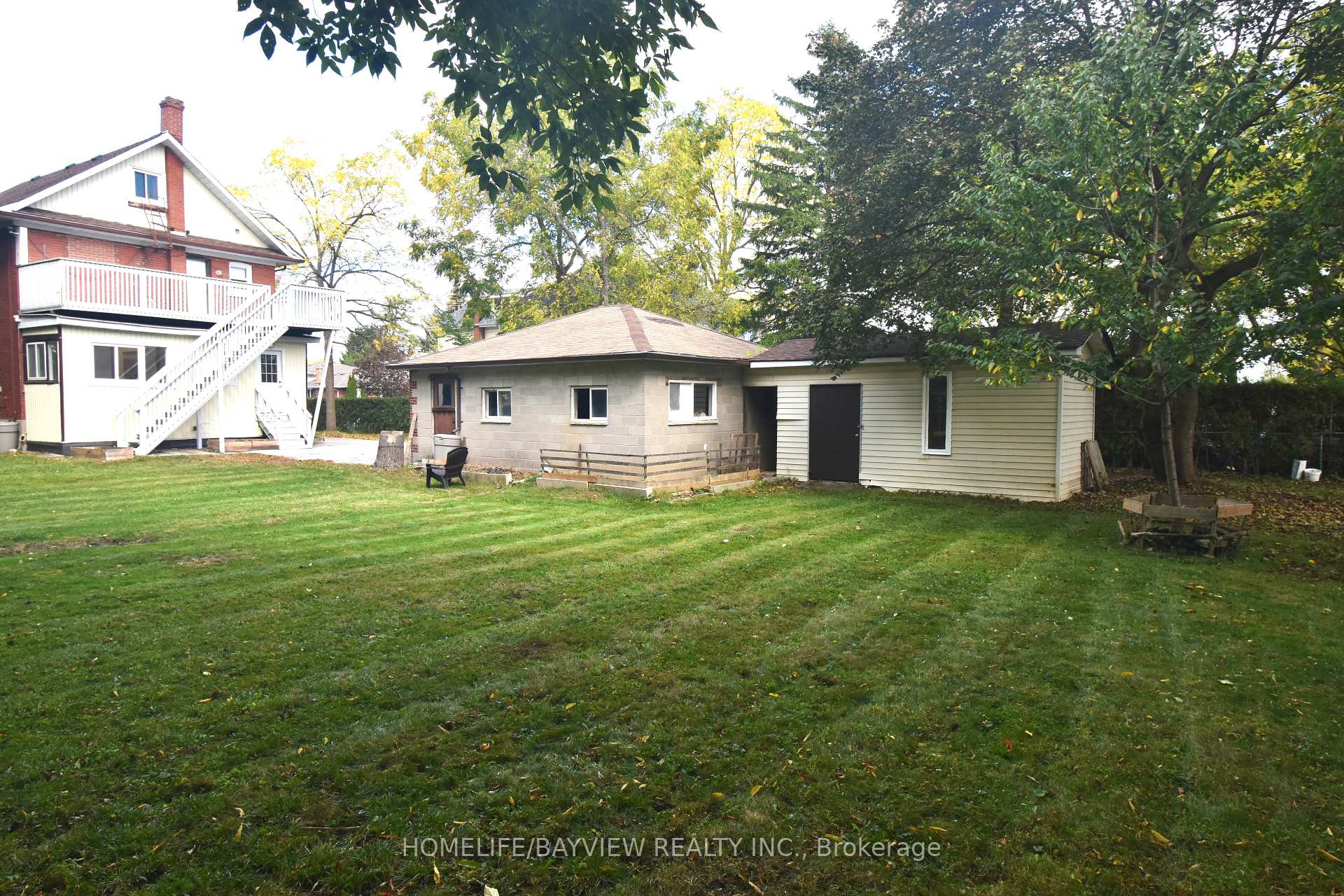 Photo 29 of 82 Centre Street E, Richmond Hill, Crosby — HOMEH