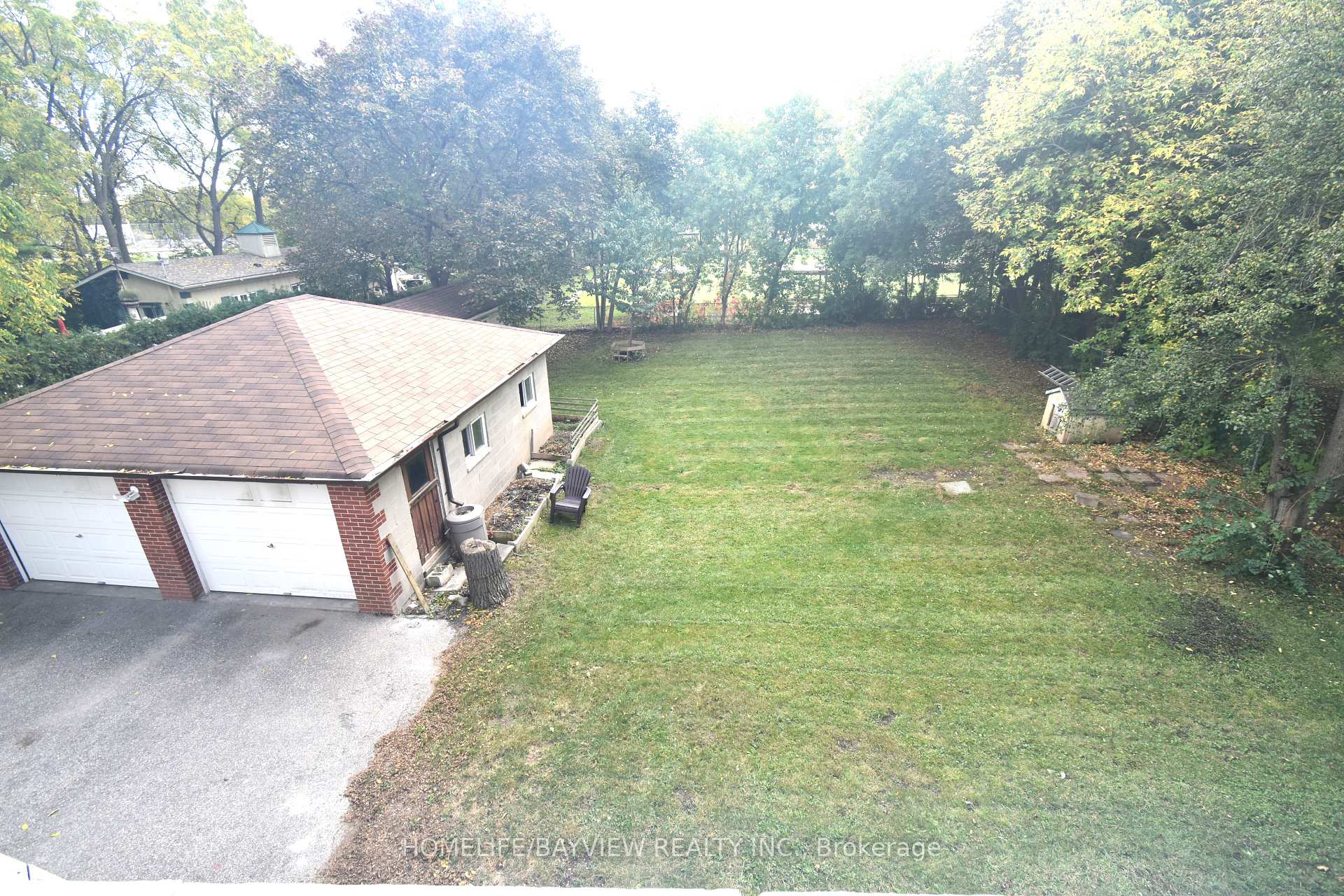 Photo 31 of 82 Centre Street E, Richmond Hill, Crosby — HOMEH