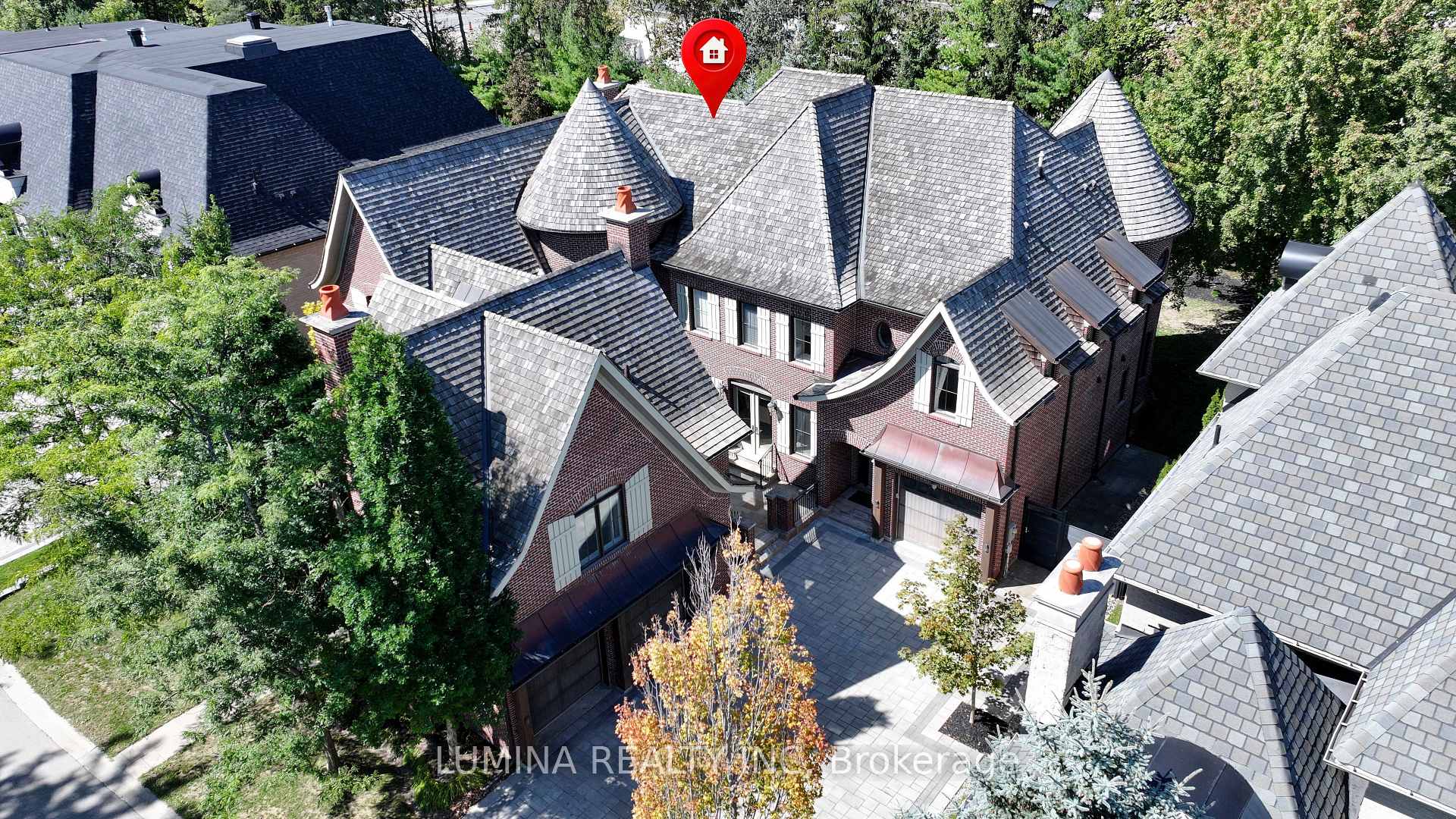 Photo 5 of 30 Davina Circle N, Aurora, Aurora Estates — HOMEH