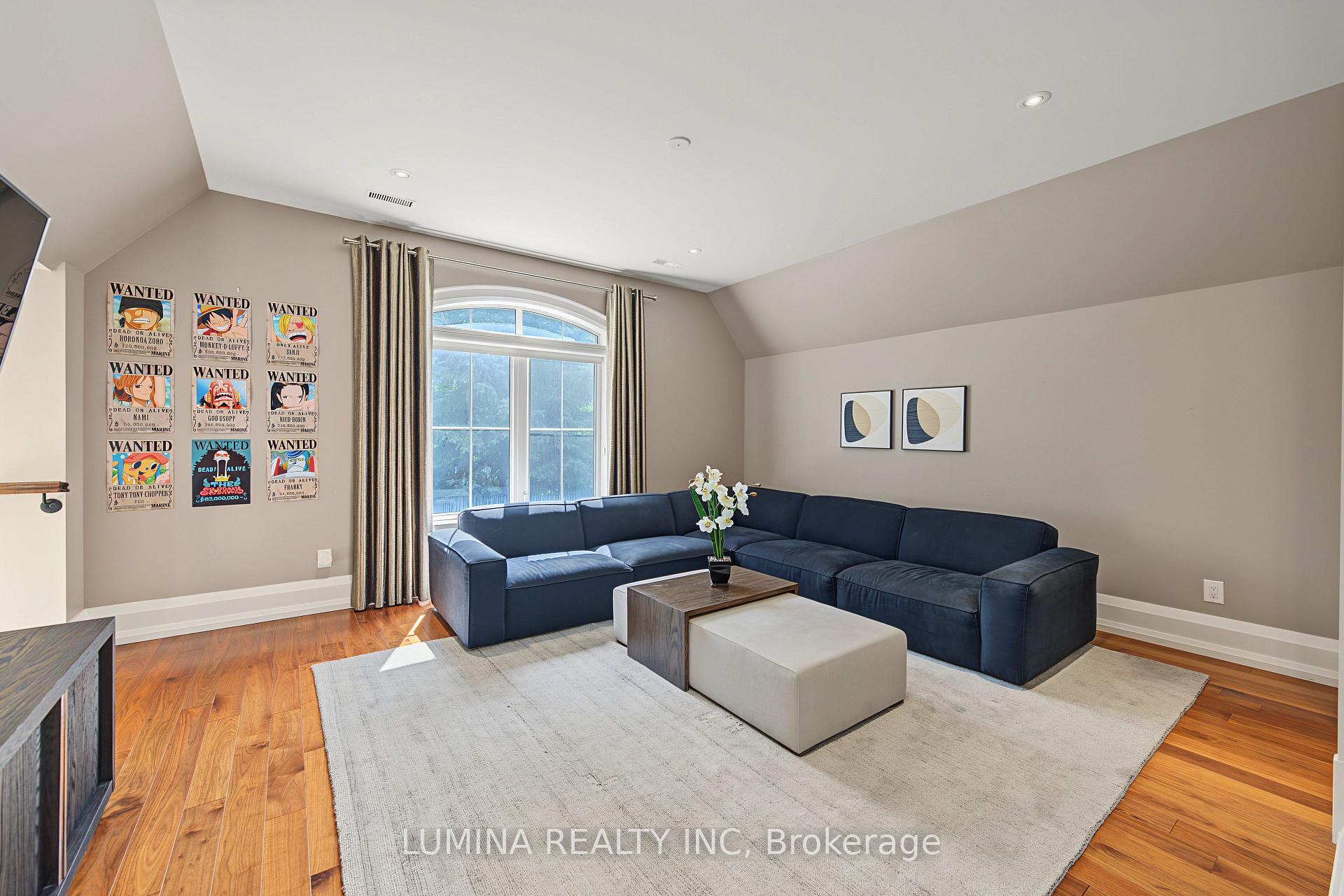 Photo 39 of 30 Davina Circle N, Aurora, Aurora Estates — HOMEH